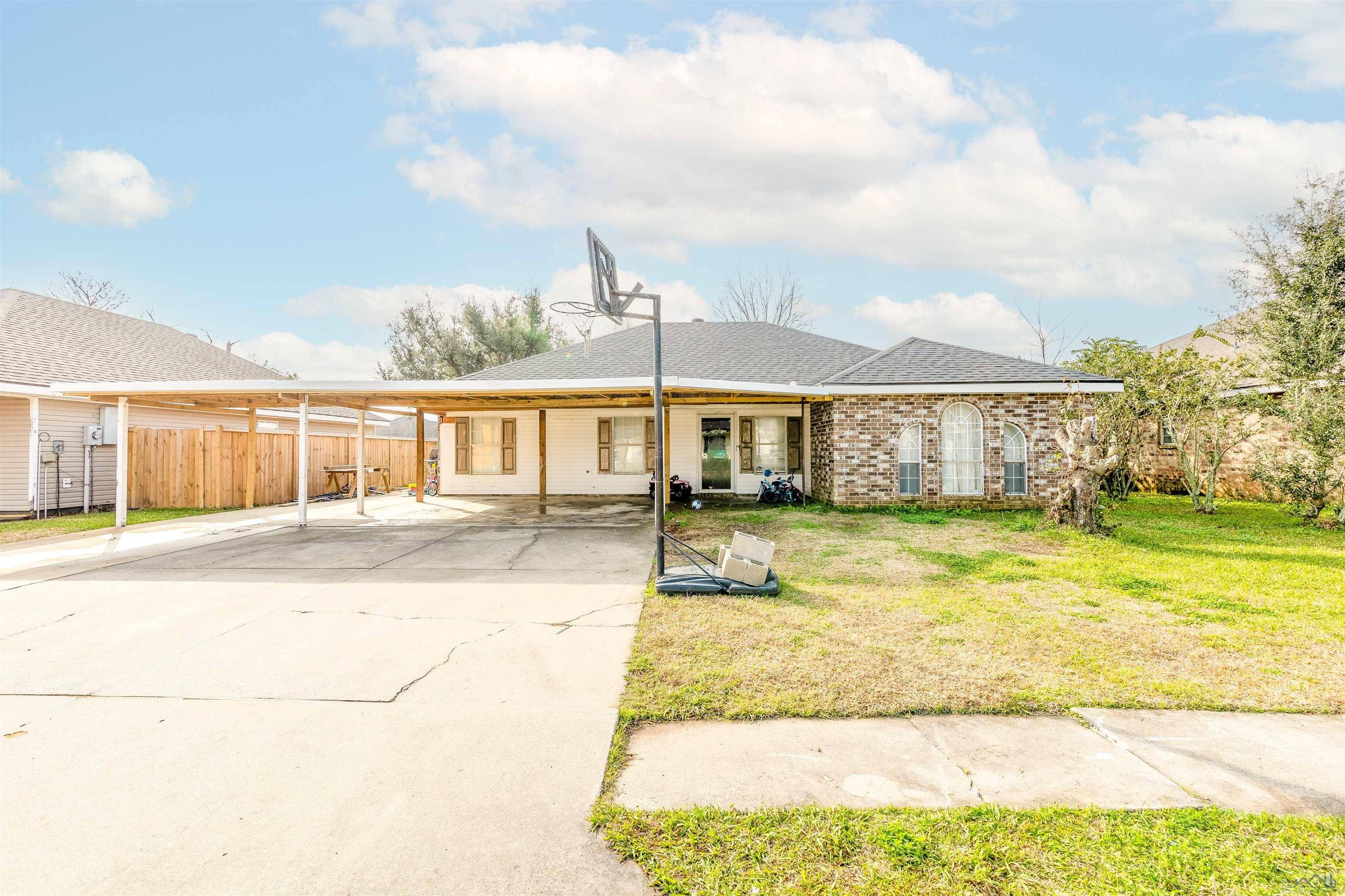 Houma, LA 70363,350 L Kirth Drive