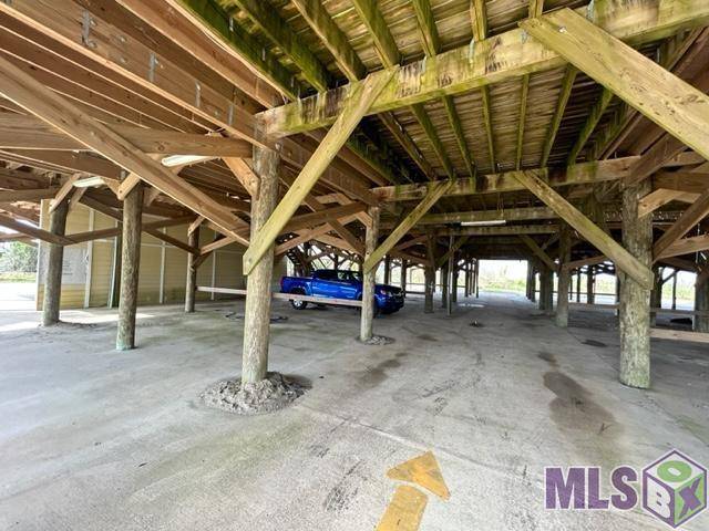 Grand Isle, LA 70358,2685 Highway 1 ##A