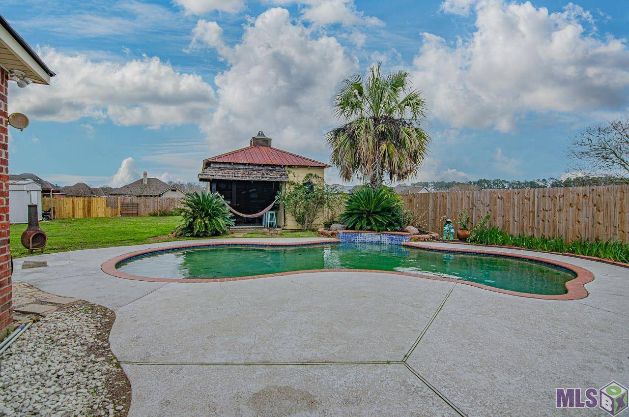 Walker, LA 70785,12433 Deerfield Dr