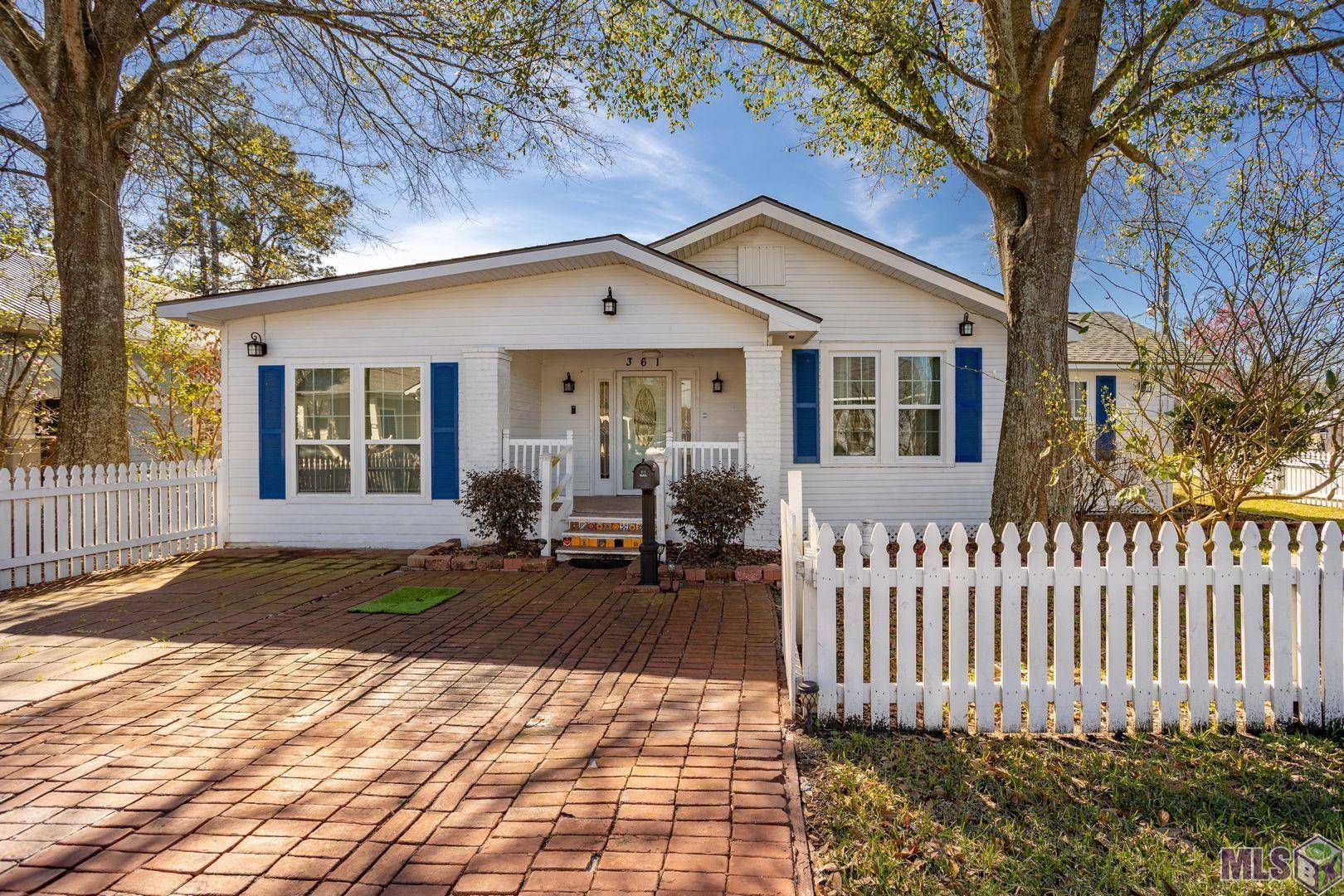 Port Allen, LA 70767,361 Burbridge St