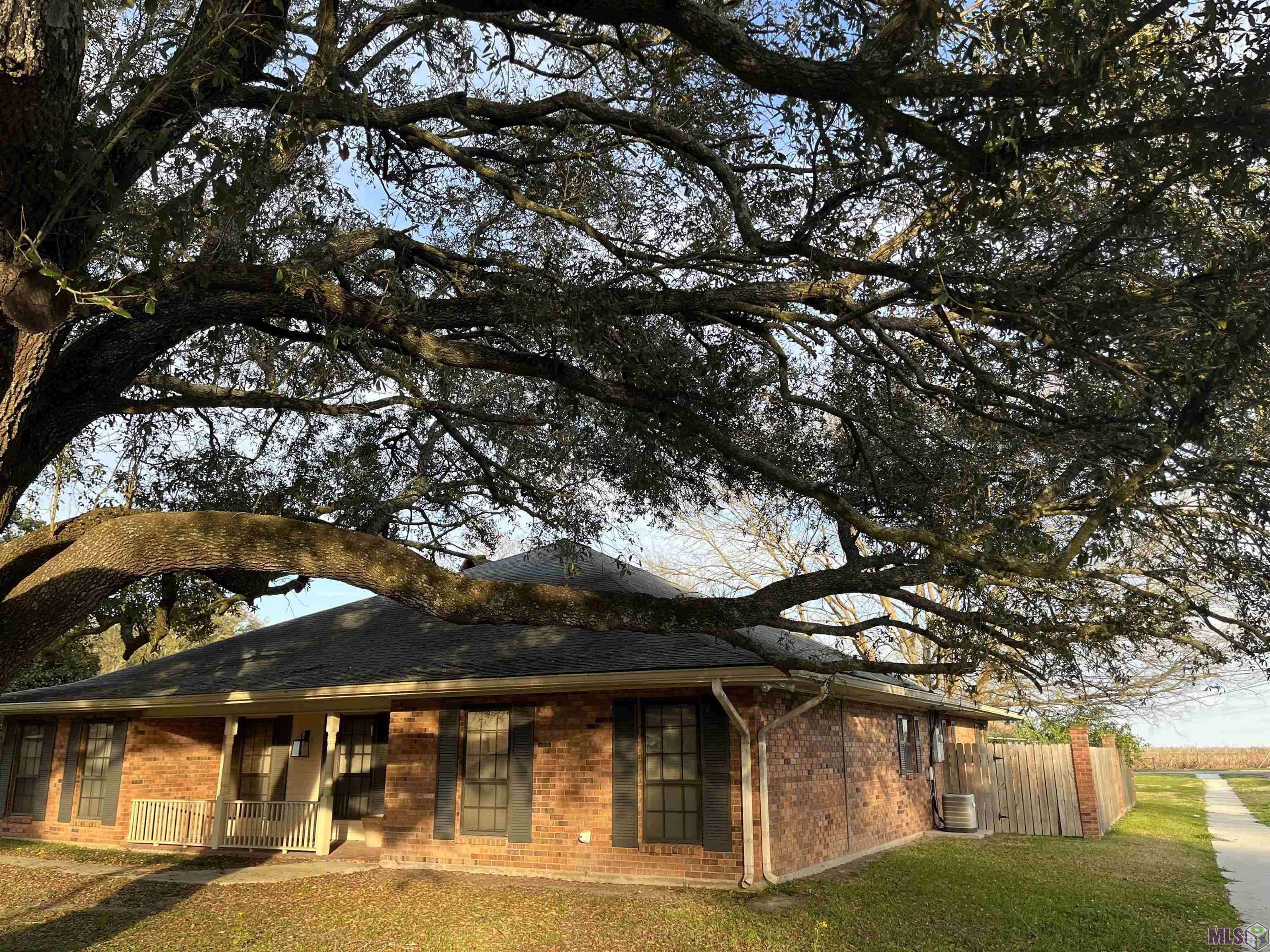 White Castle, LA 70788,32785 Hazel Dr