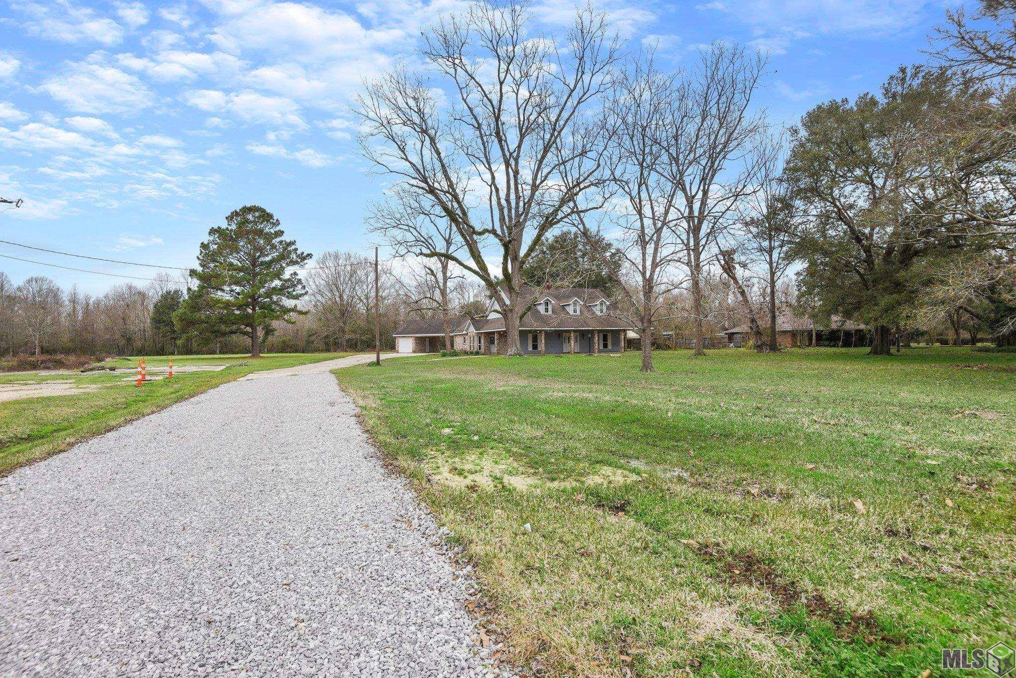 Central, LA 70818,8775 Sully Dr