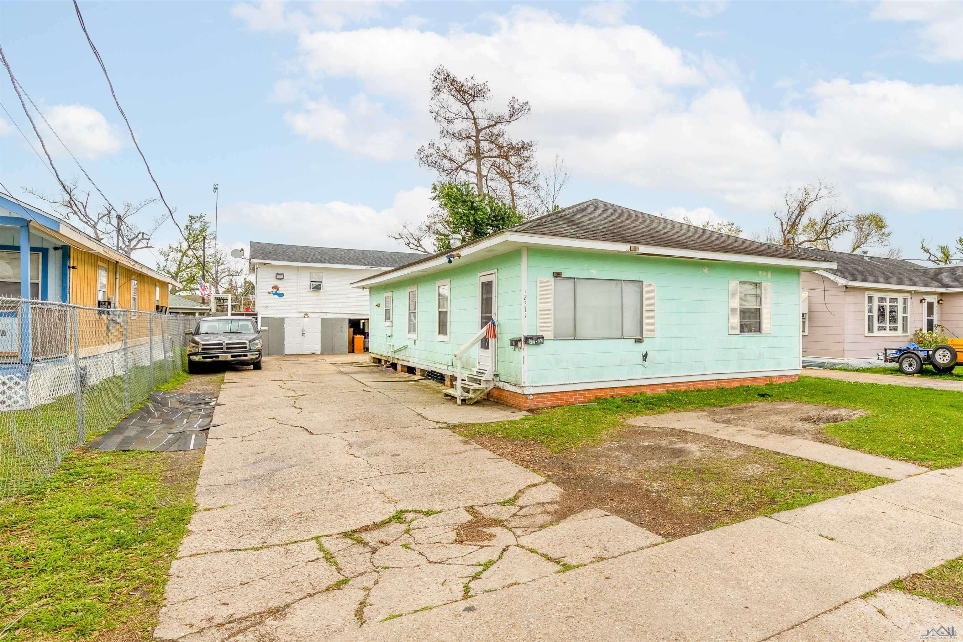 Houma, LA 70360,1231 Goode St