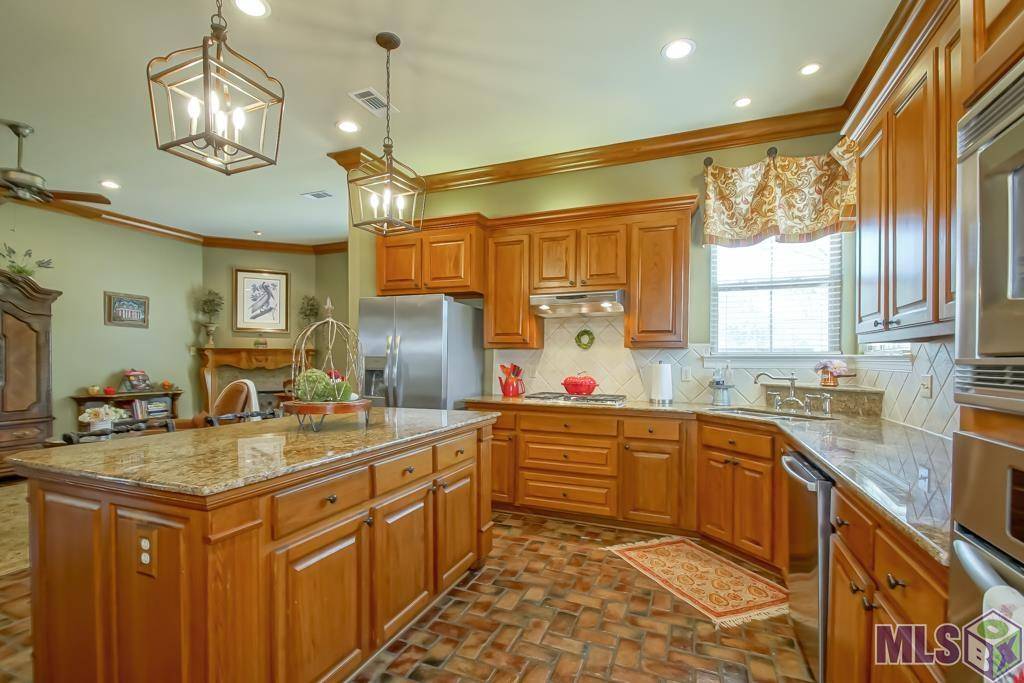 Central, LA 70818,14045 Lovett Rd