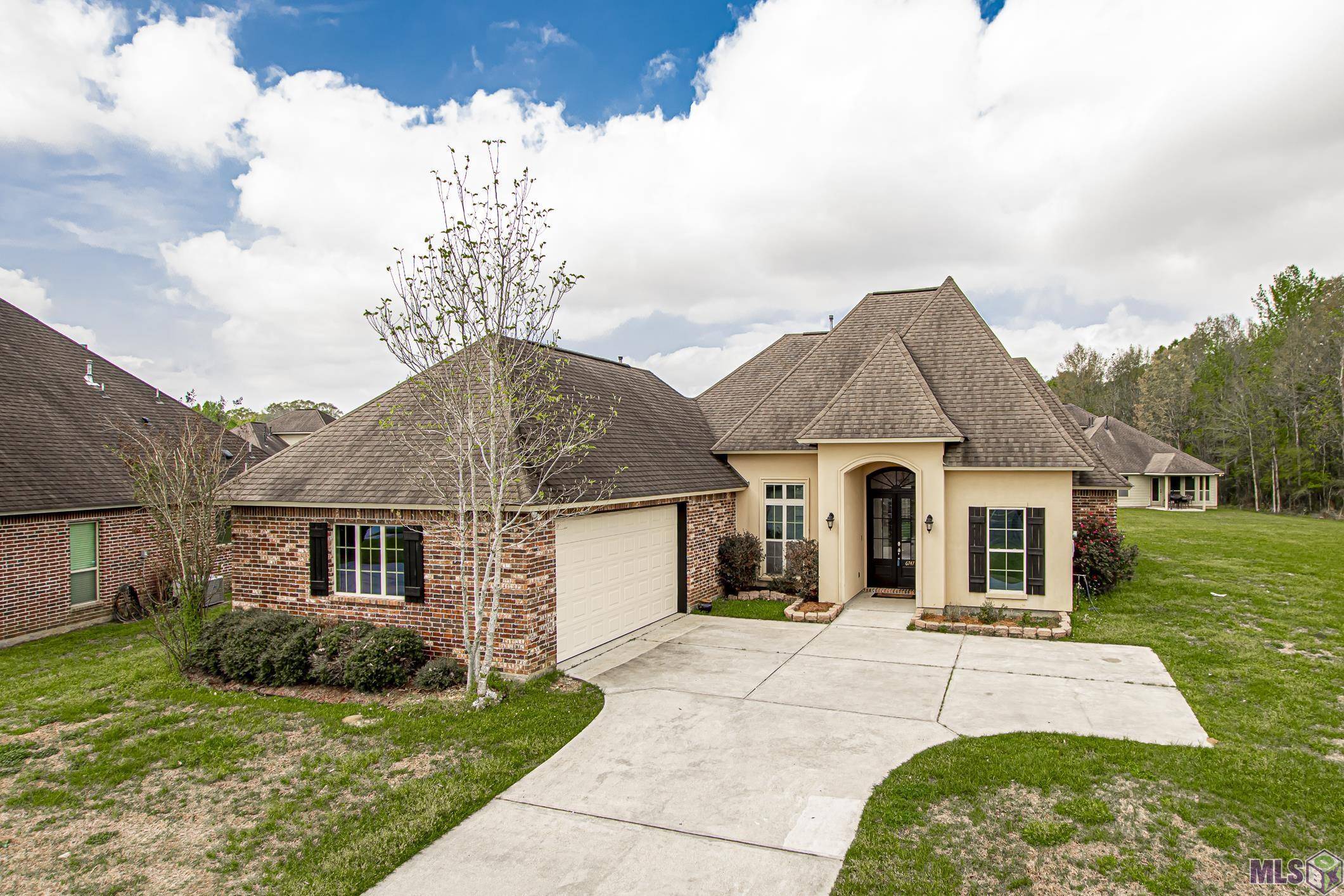 Zachary, LA 70791,6747 Laurel Oak Ave