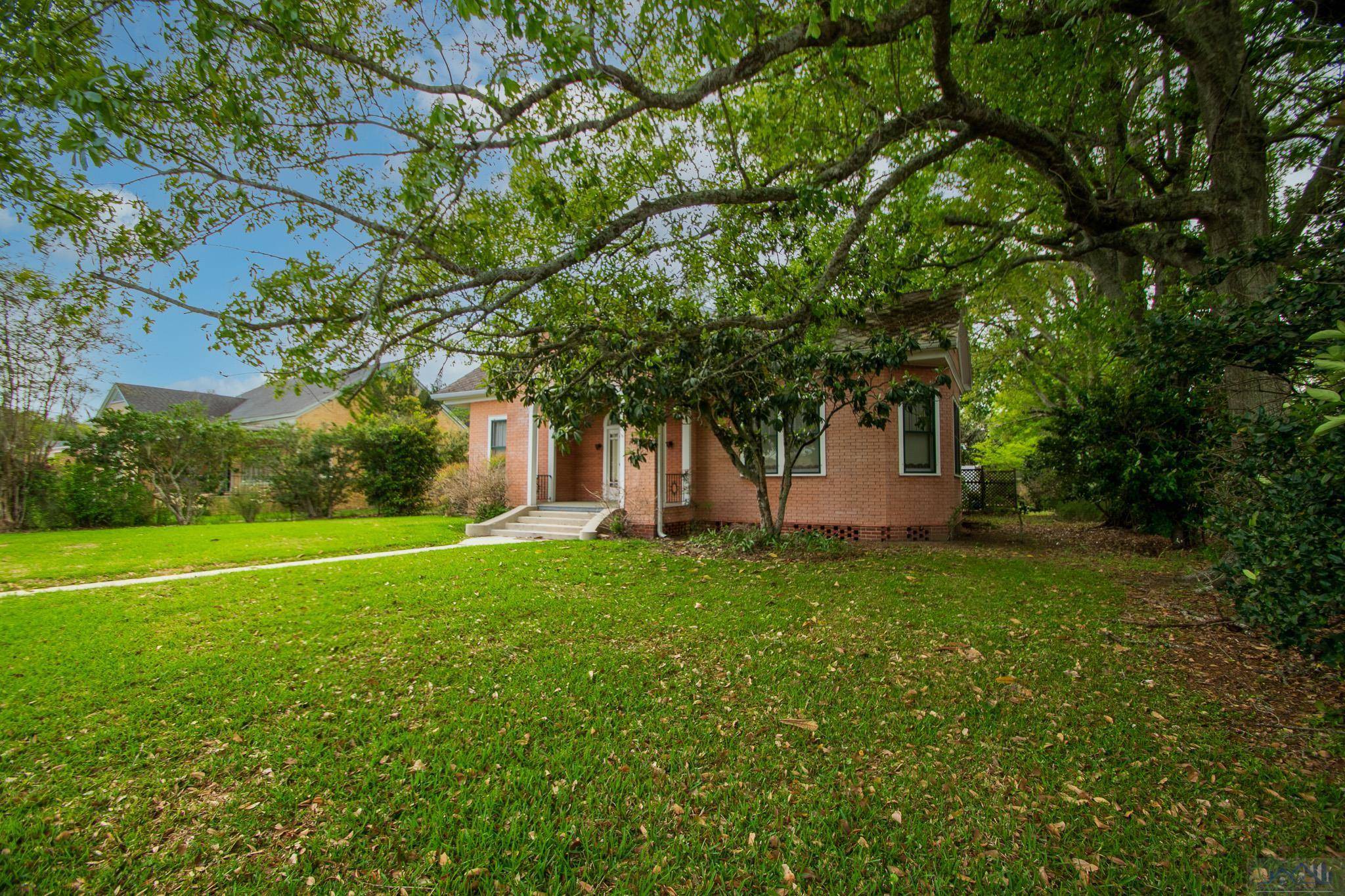 Franklin, LA 70538,1011 Main St