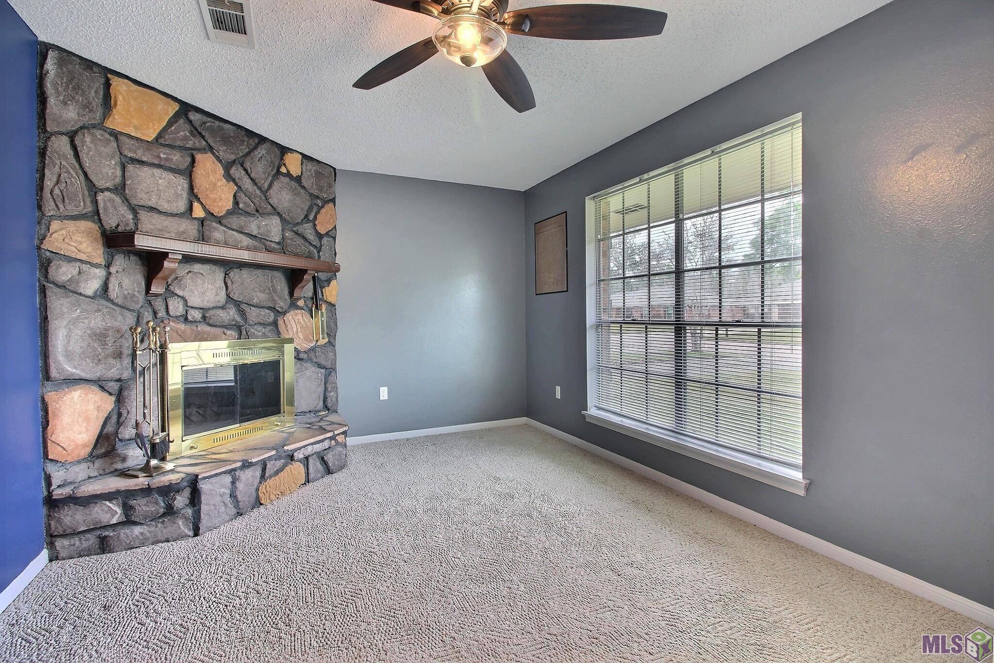 Central, LA 70818,13616 Red River Ave