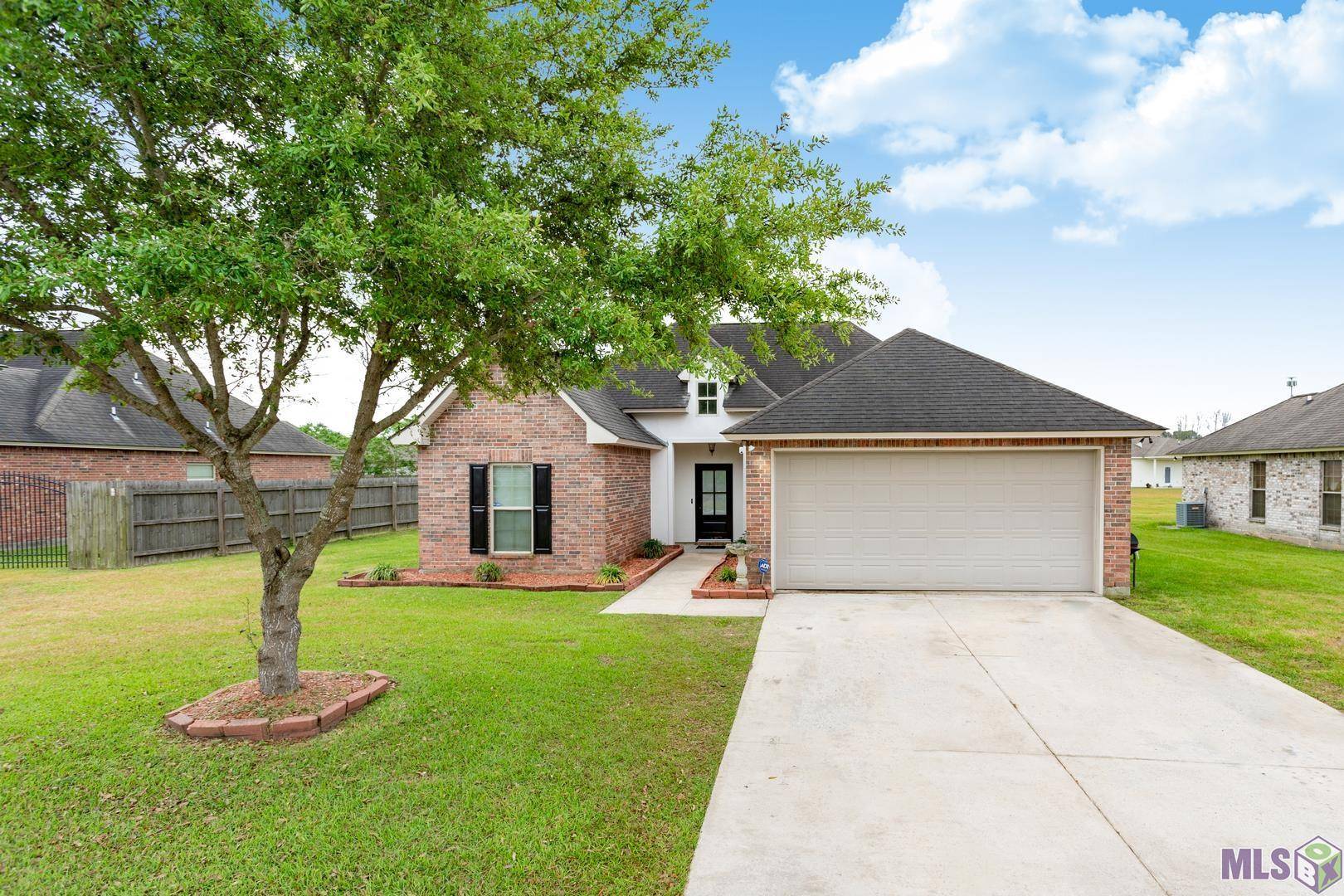 Addis, LA 70710,3833 Plantation Ridge Dr