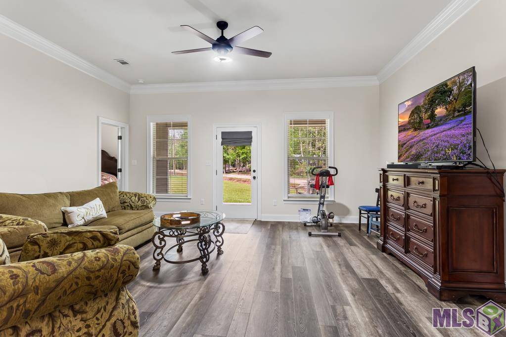 Walker, LA 70785,12865 Hodges Ln