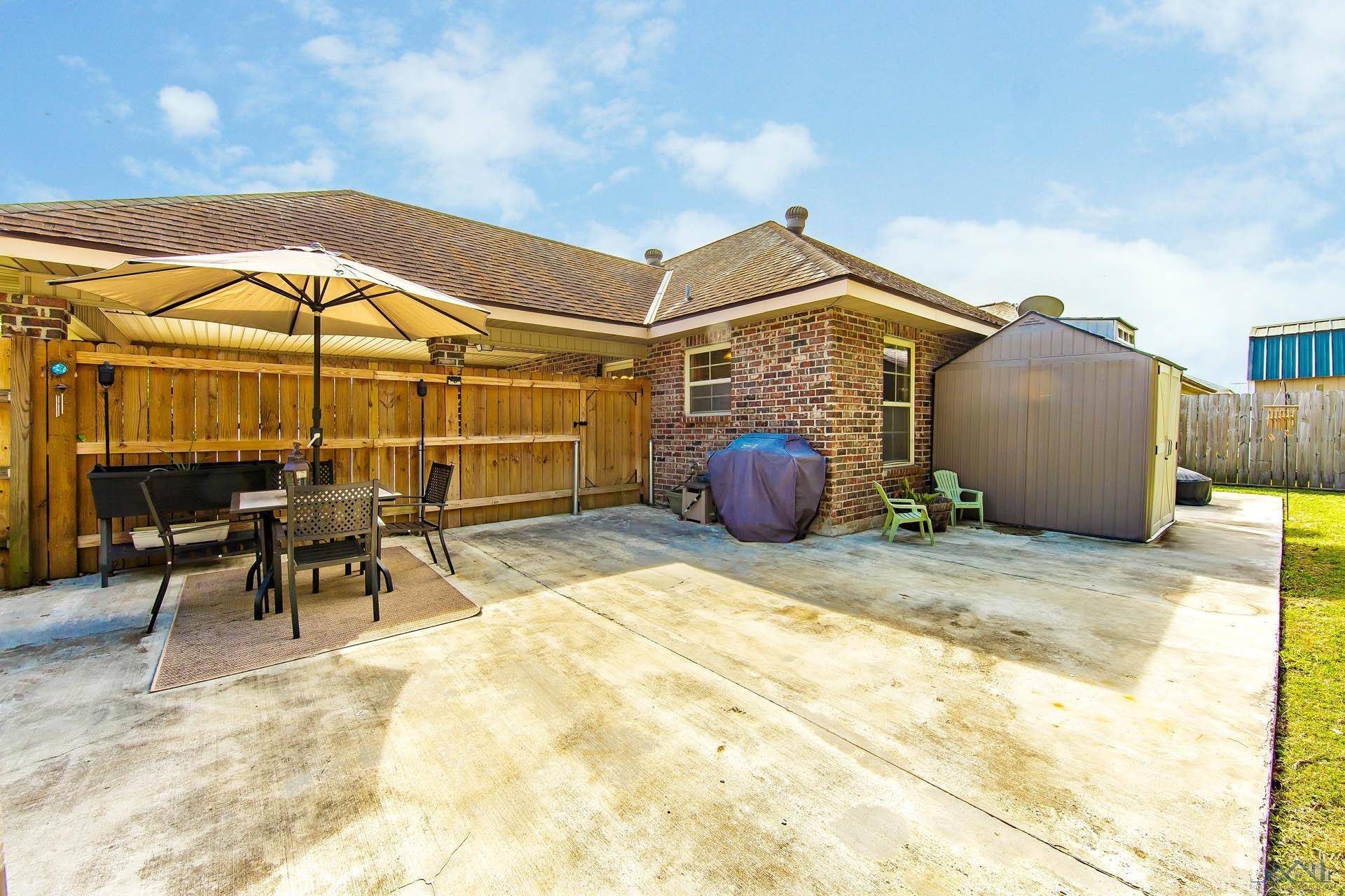 Houma, LA 70364,369 T Leigh Drive