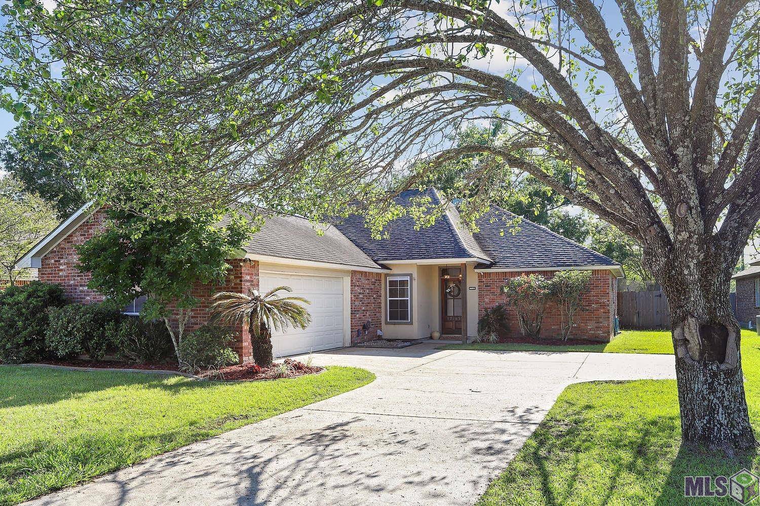 Prairieville, LA 70769,17185 Chenier Dr