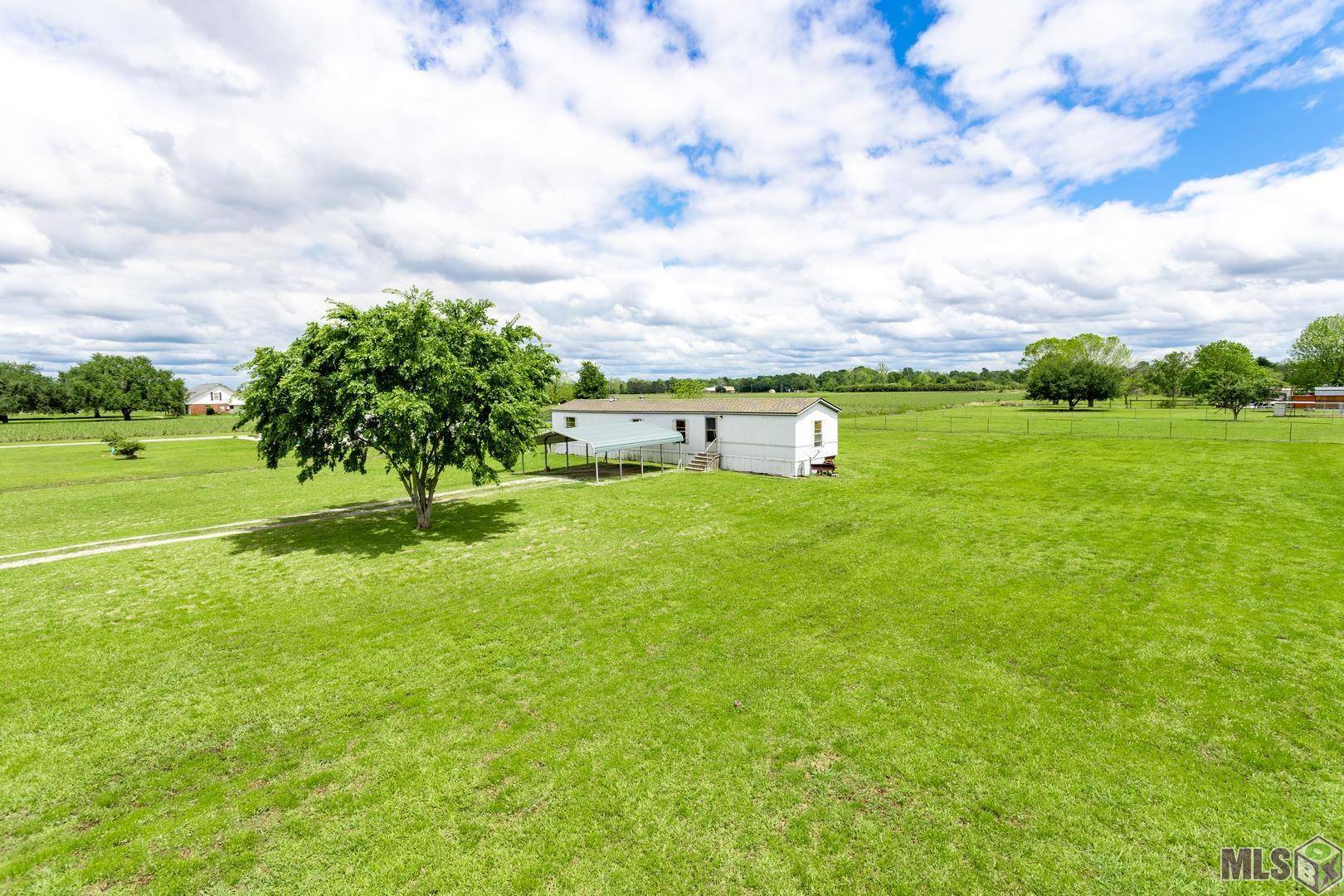 Port Allen, LA 70767,4757 Ashland Rd