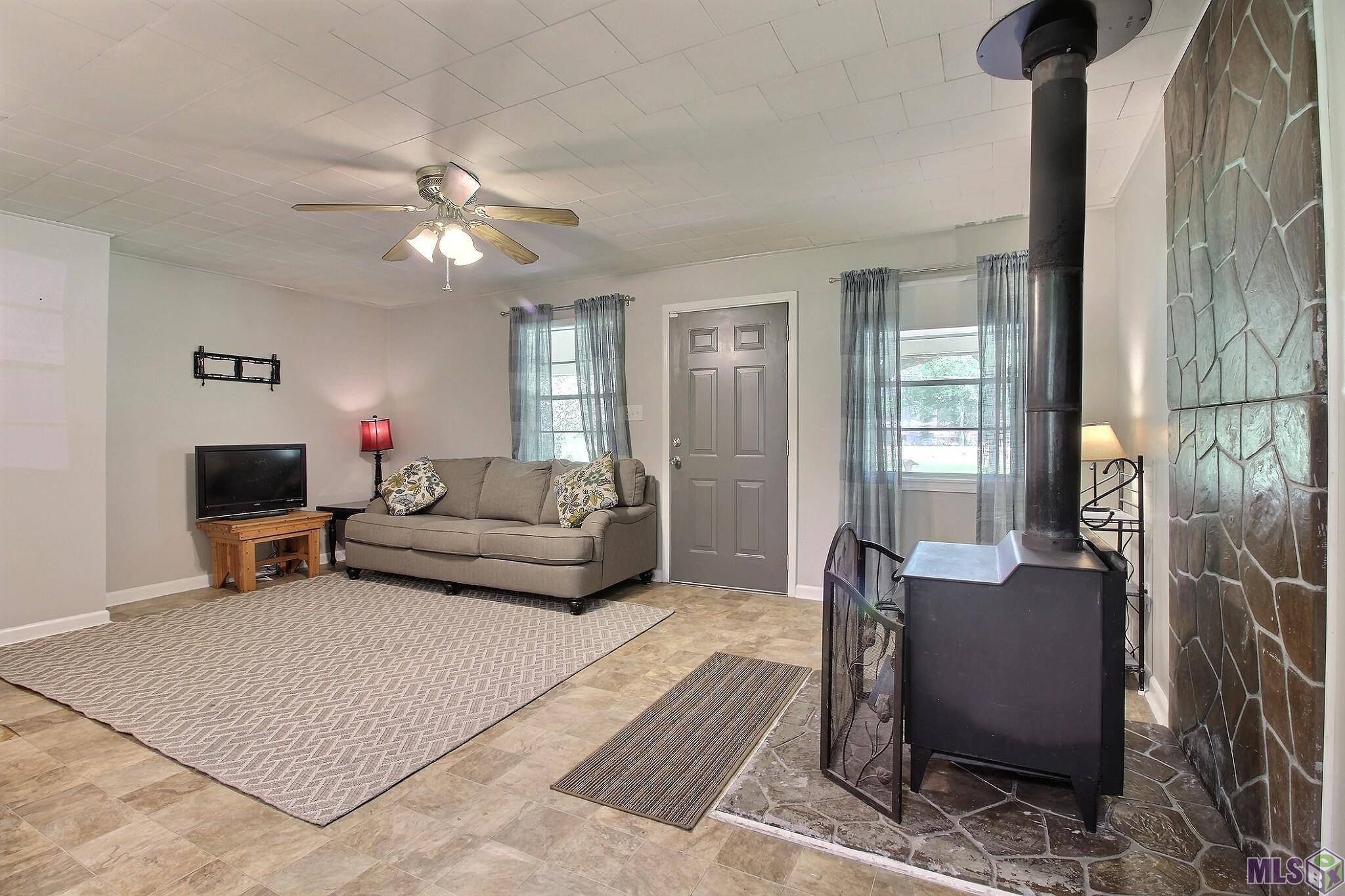 Walker, LA 70785,34042 Cane Market Rd