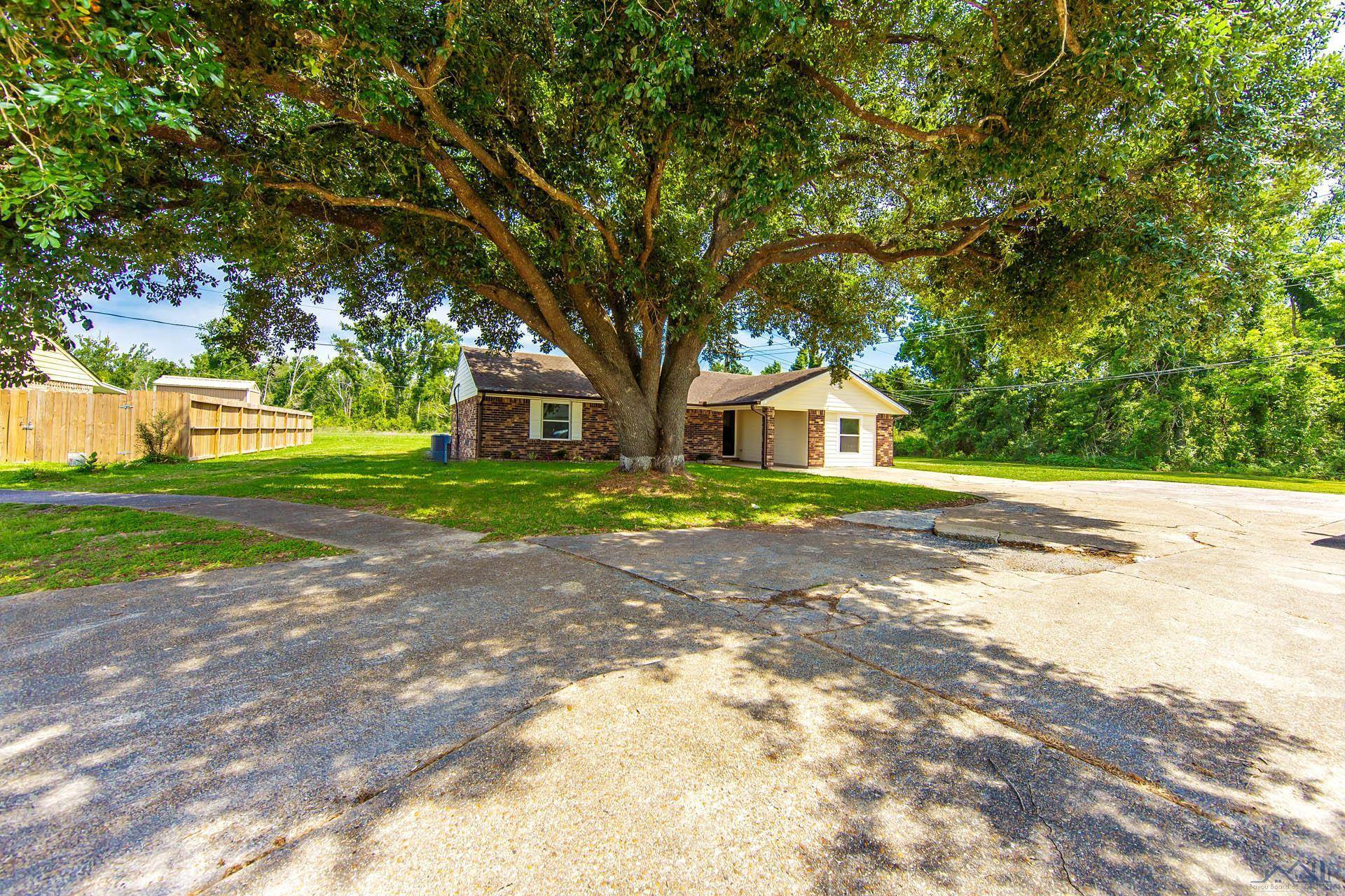 Houma, LA 70363,3728 Baker Dr