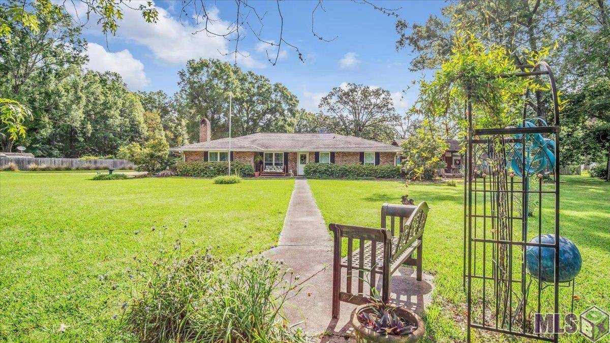 Zachary, LA 70791,14912 Woodrow Kerr Ln