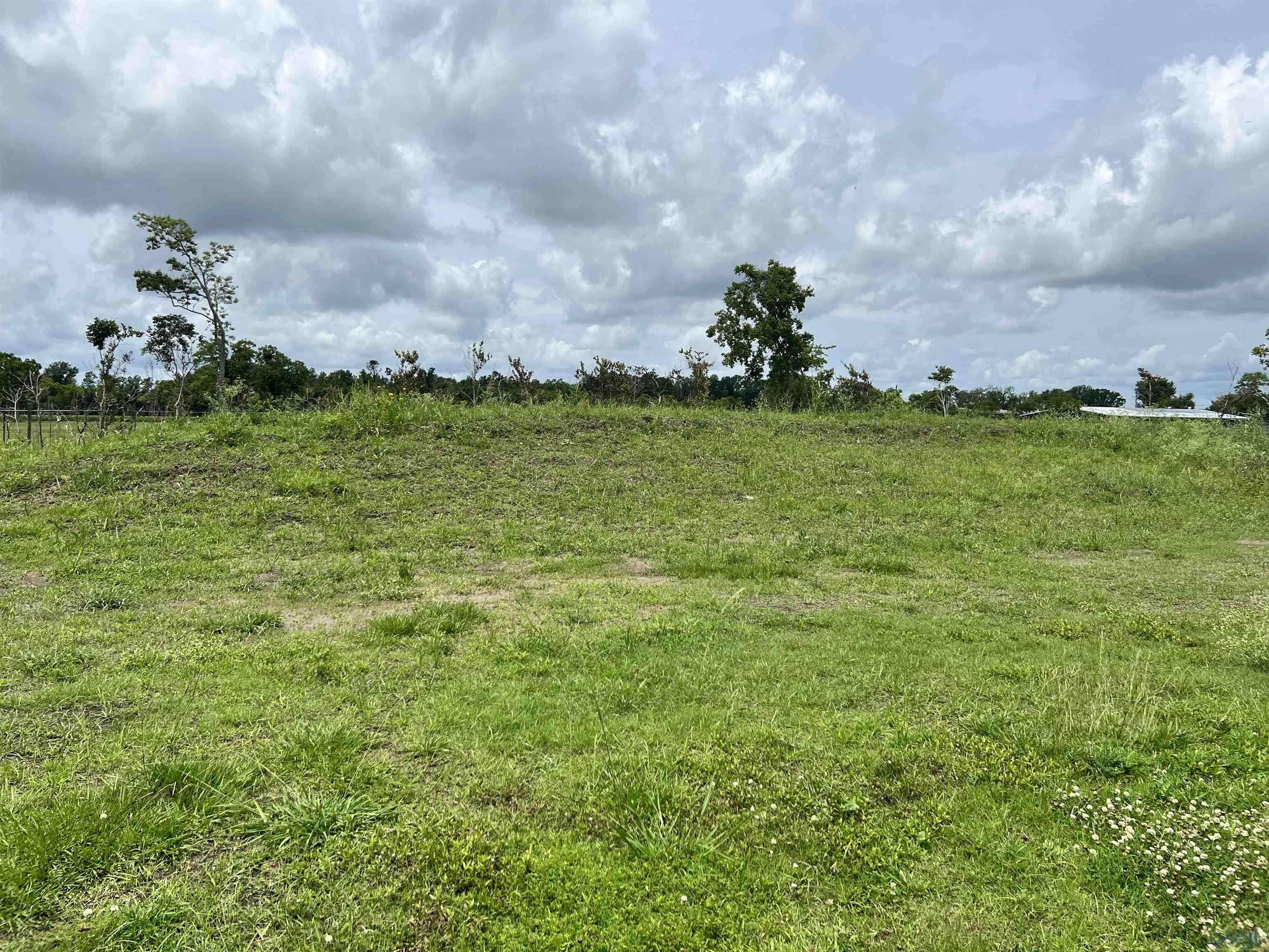 Houma, LA 70360,416 Sugar Ridge Drive