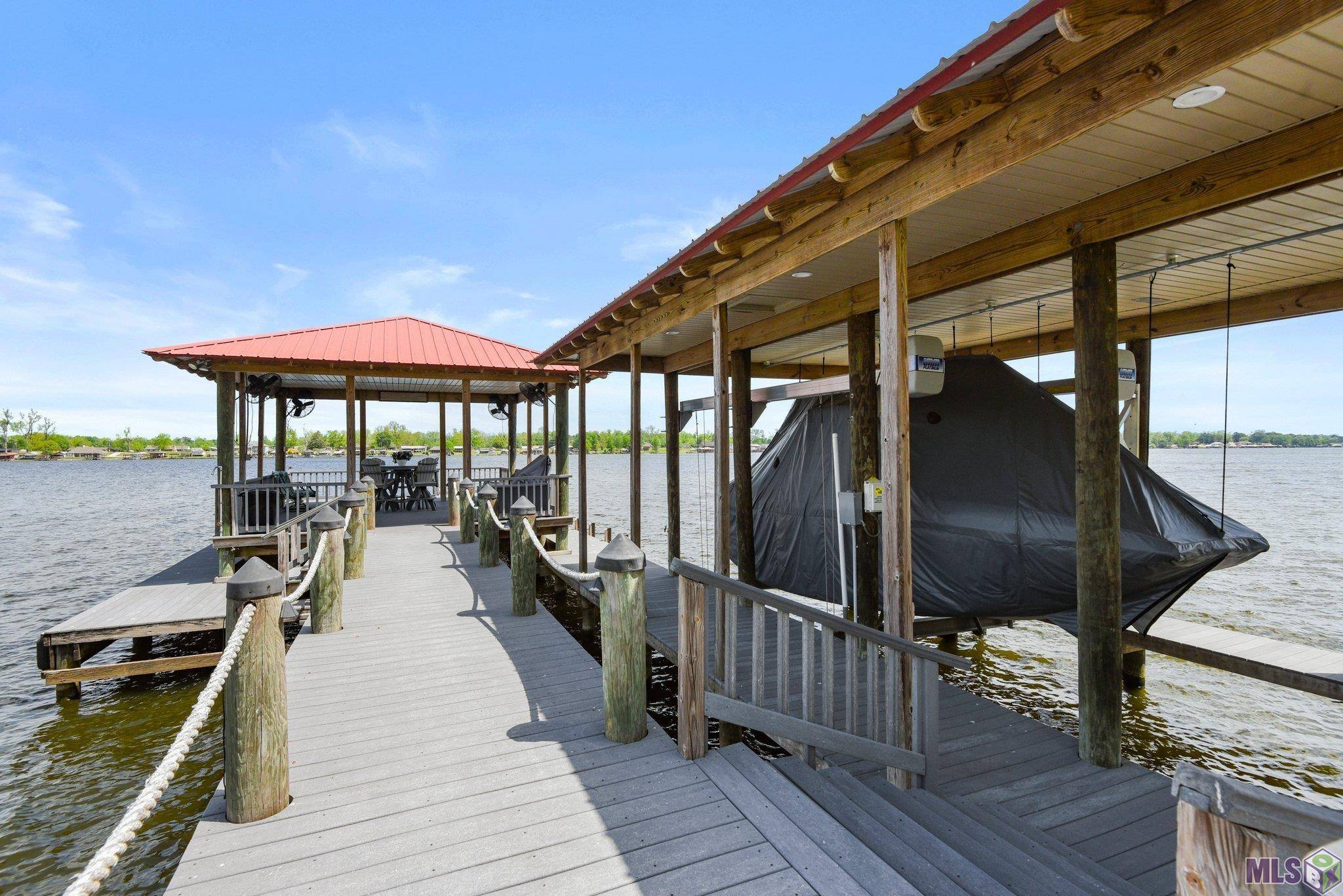 Oscar, LA 70762,7130 False River Dr