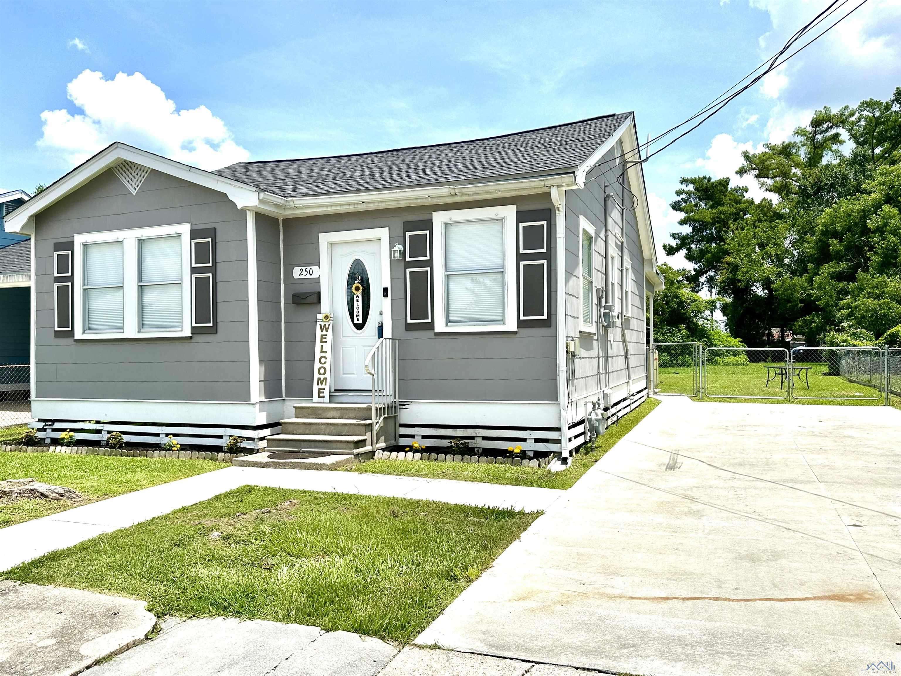 Houma, LA 70364,250 Walnut St