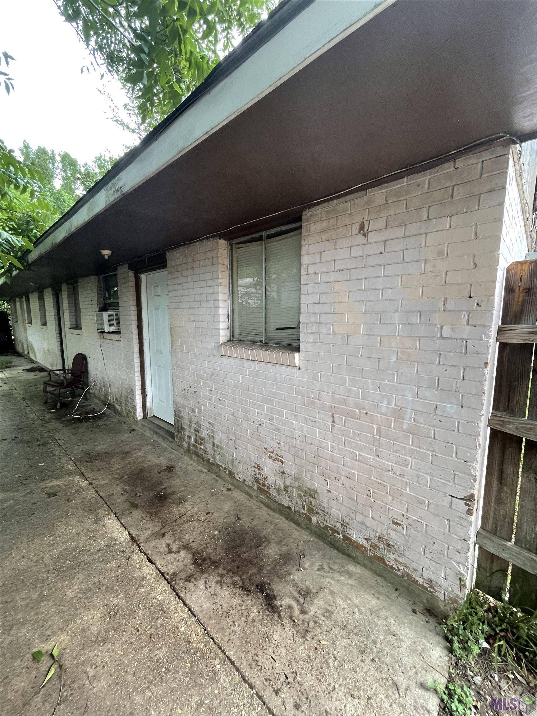 Port Allen, LA 70767,1632 Rev Manuel St