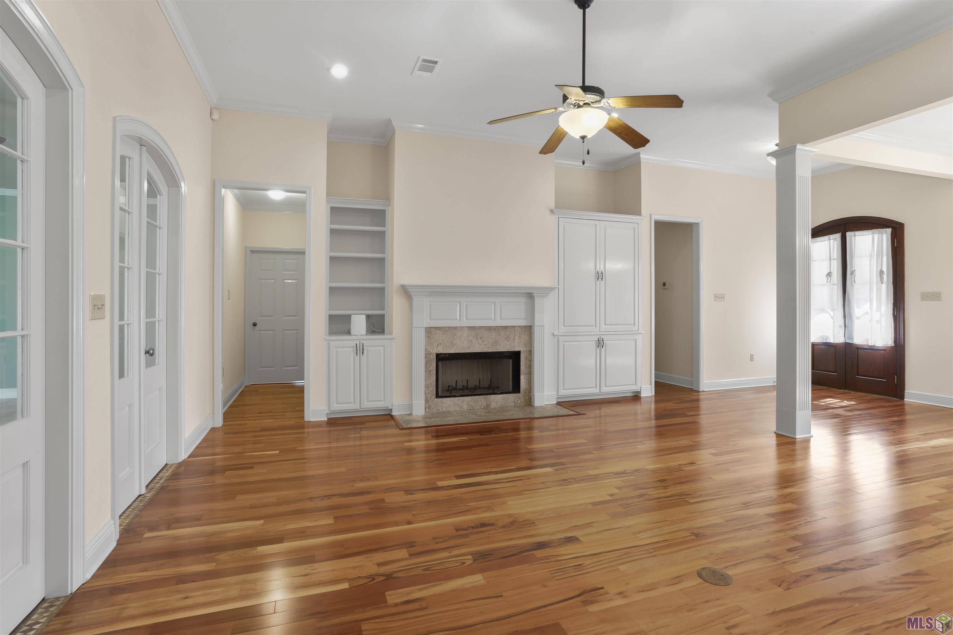 Prairieville, LA 70769,18196 Lake Harbor Ln