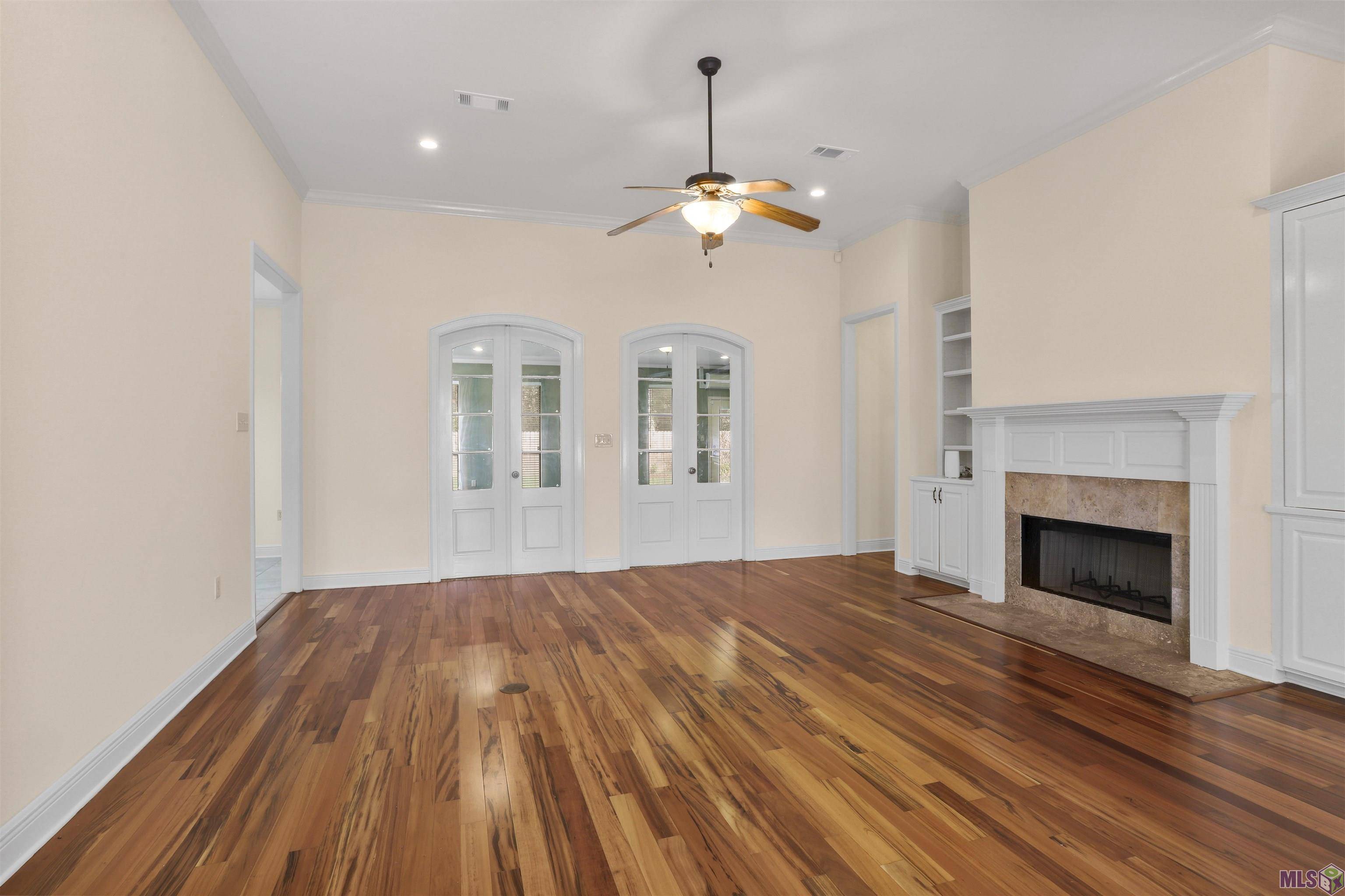Prairieville, LA 70769,18196 Lake Harbor Ln