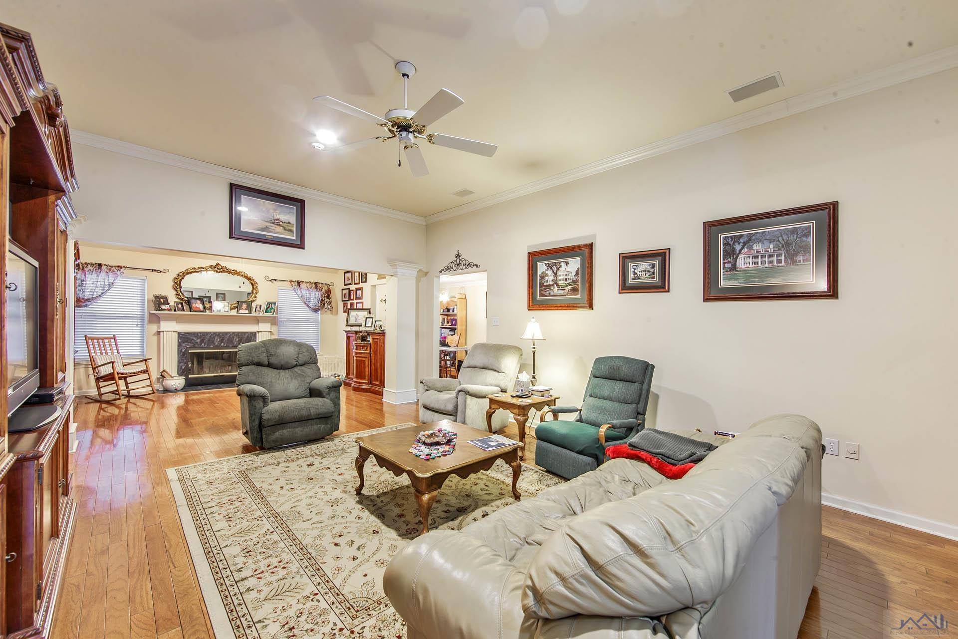 Houma, LA 70364,1531 Verna St