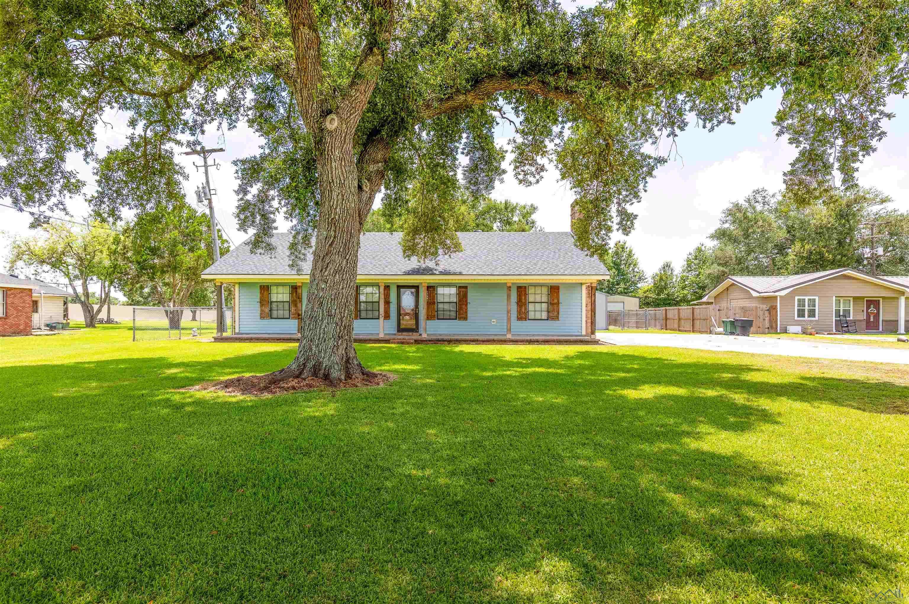 Houma, LA 70364,1739 Bayou Blue Rd