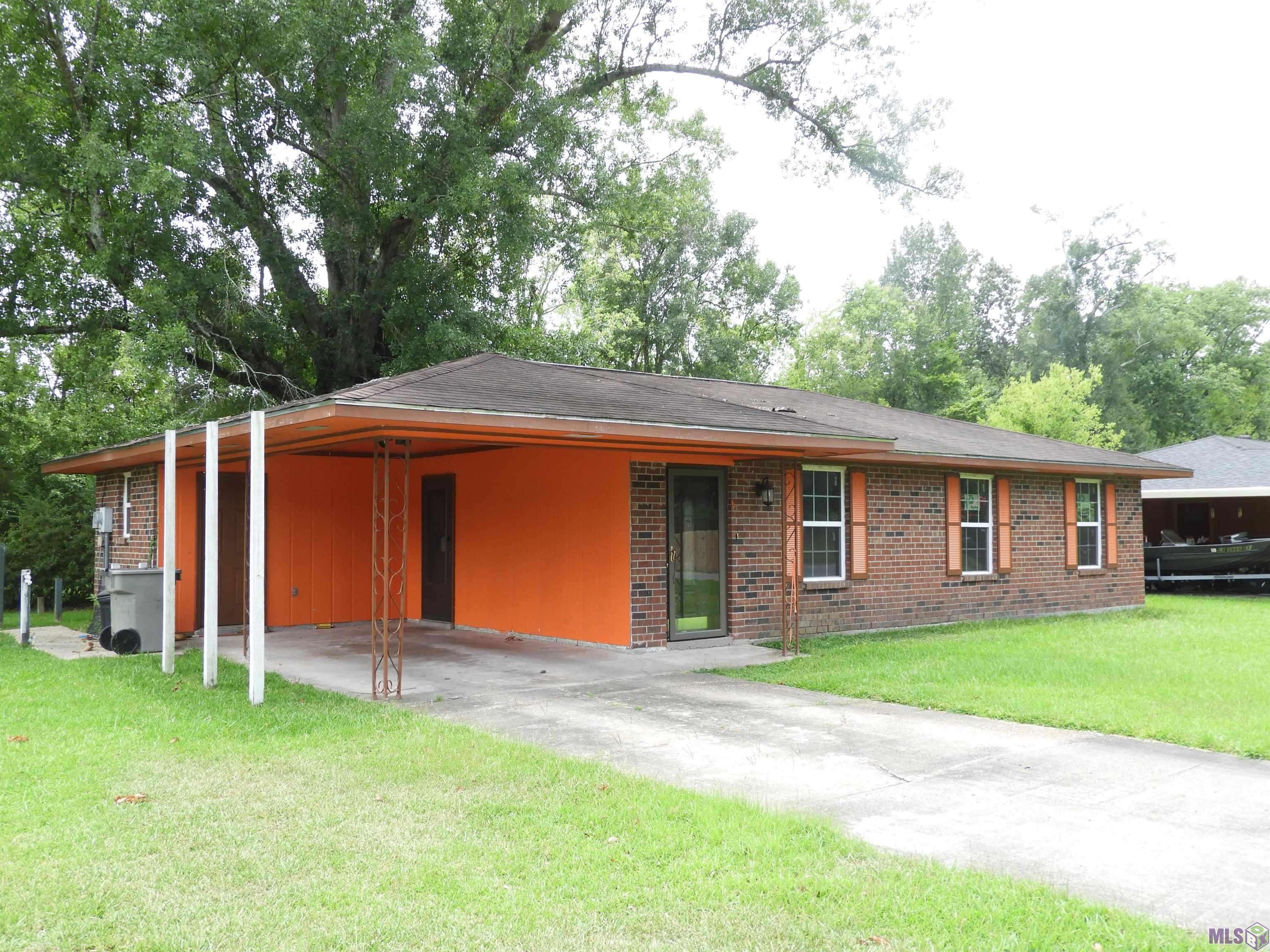 Baker, LA 70714,6204 E Myrtle Ave