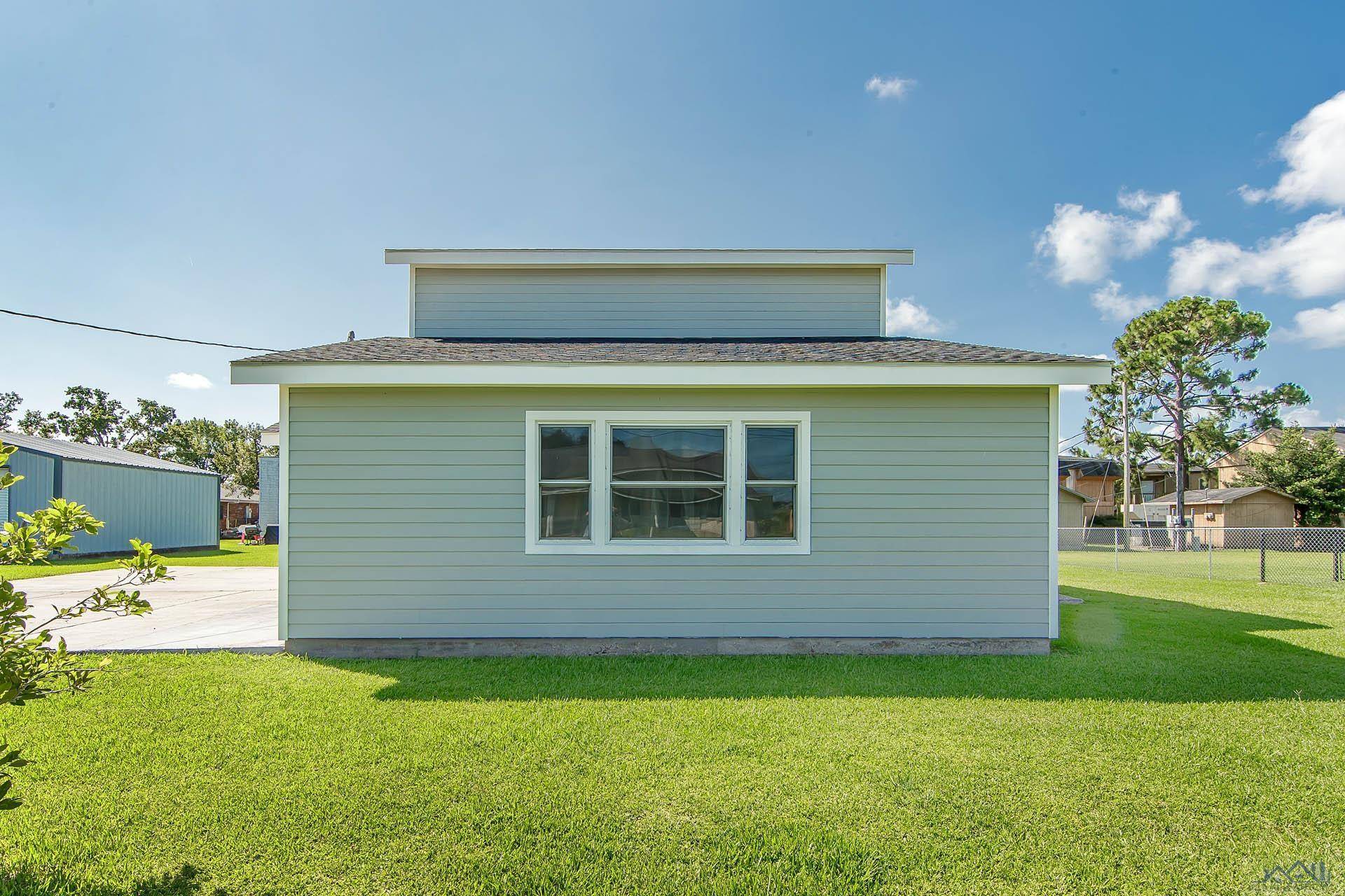 Lockport, LA 70394,219 Comeaux Dr
