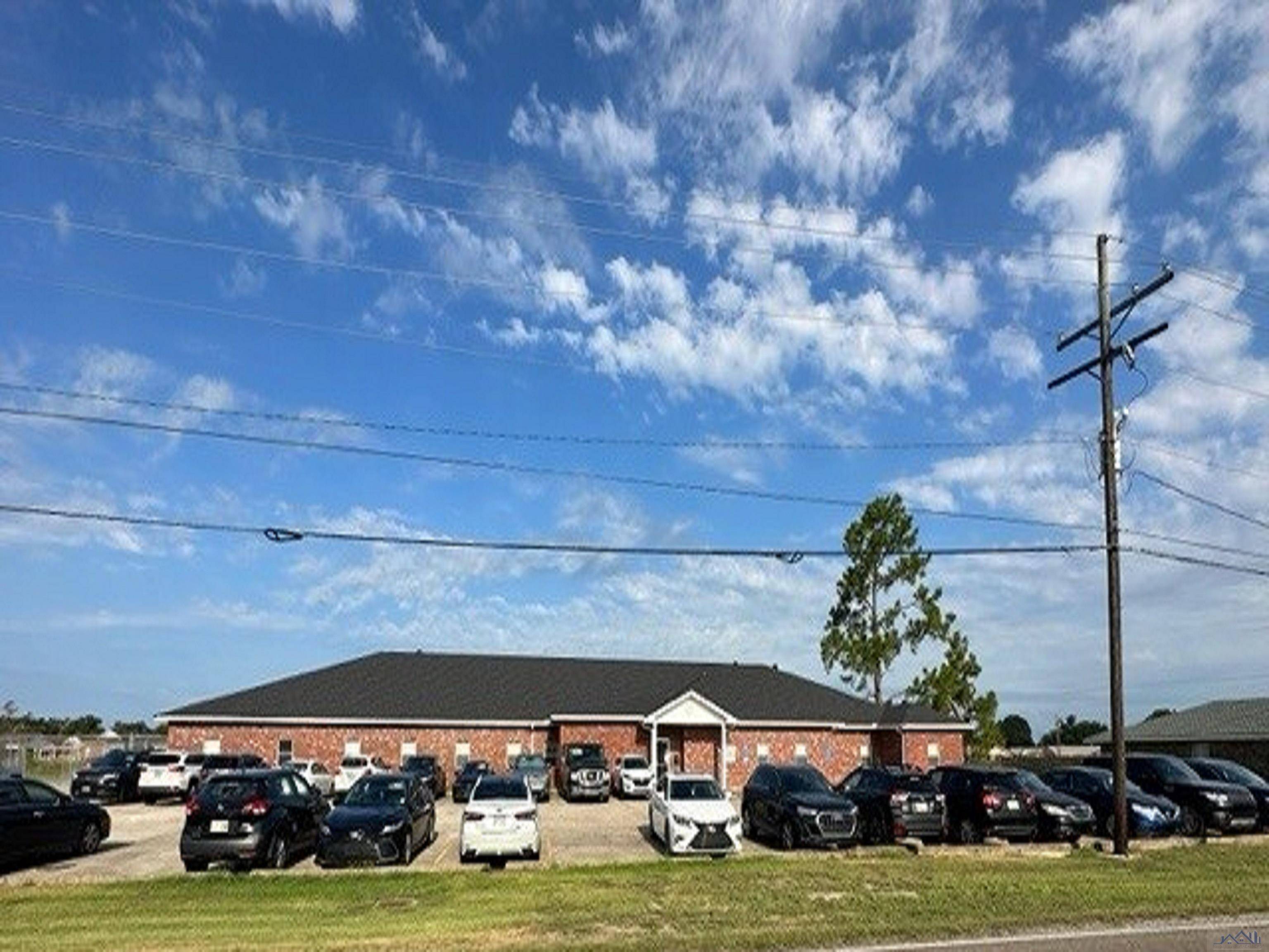 Thibodaux, LA 70301,1222 Tiger Dr