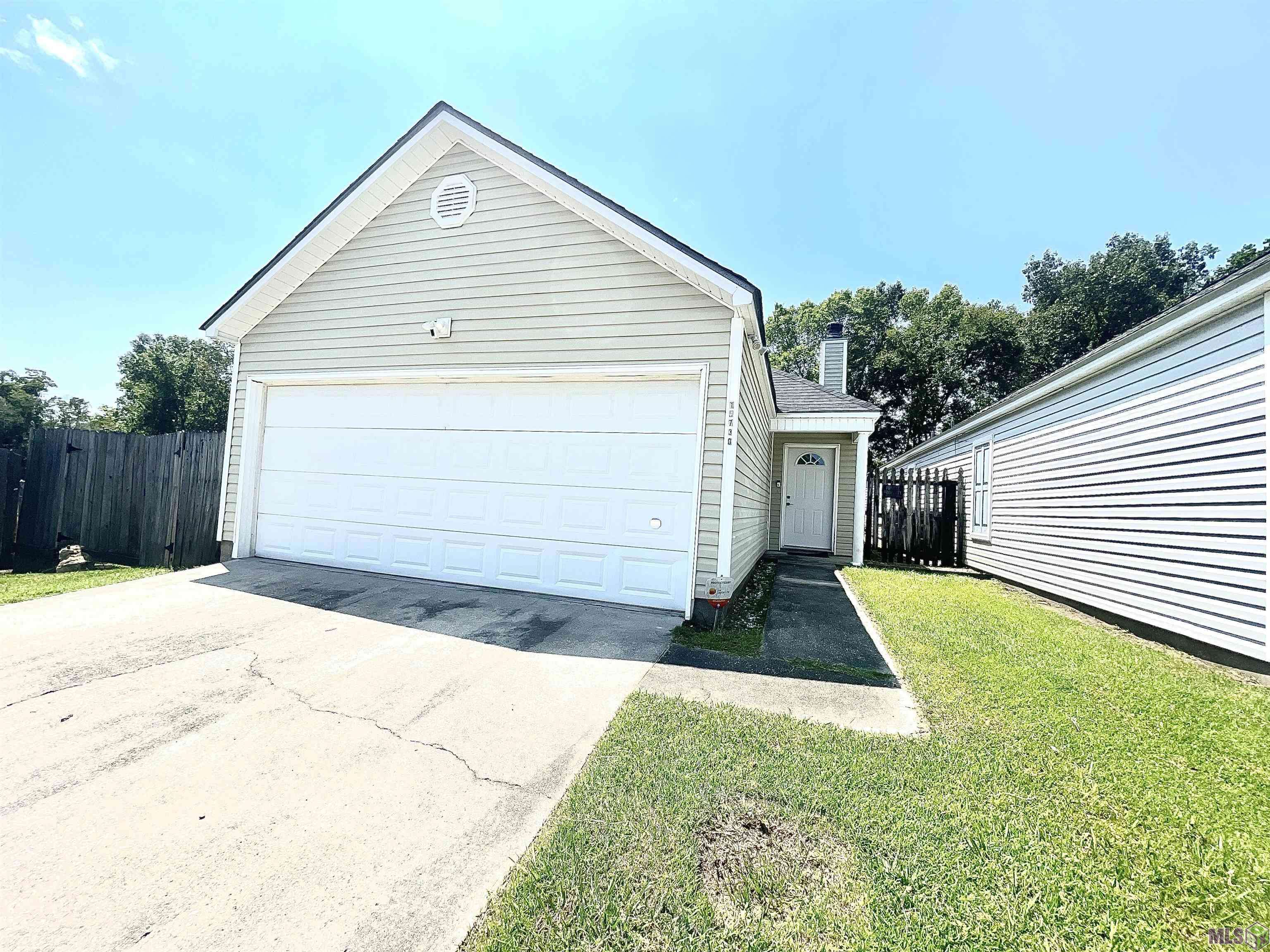 Baton Rouge, LA 70816,15730 Natalbany Ave