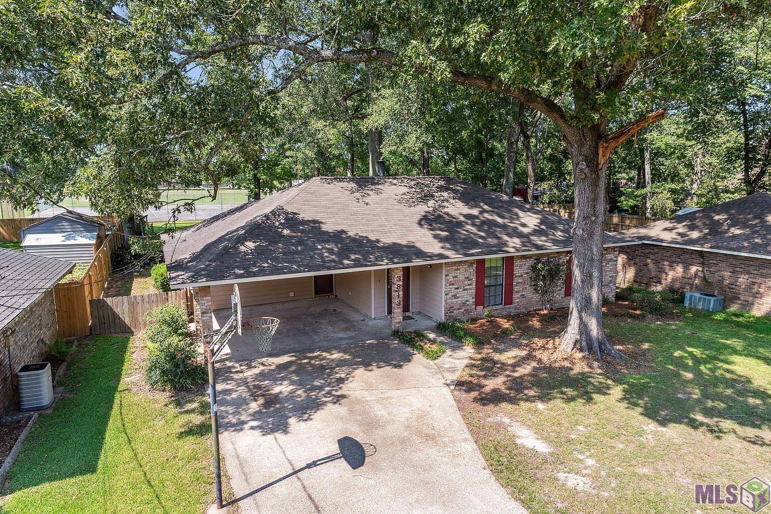 Zachary, LA 70791,3813 Cypress Park Dr