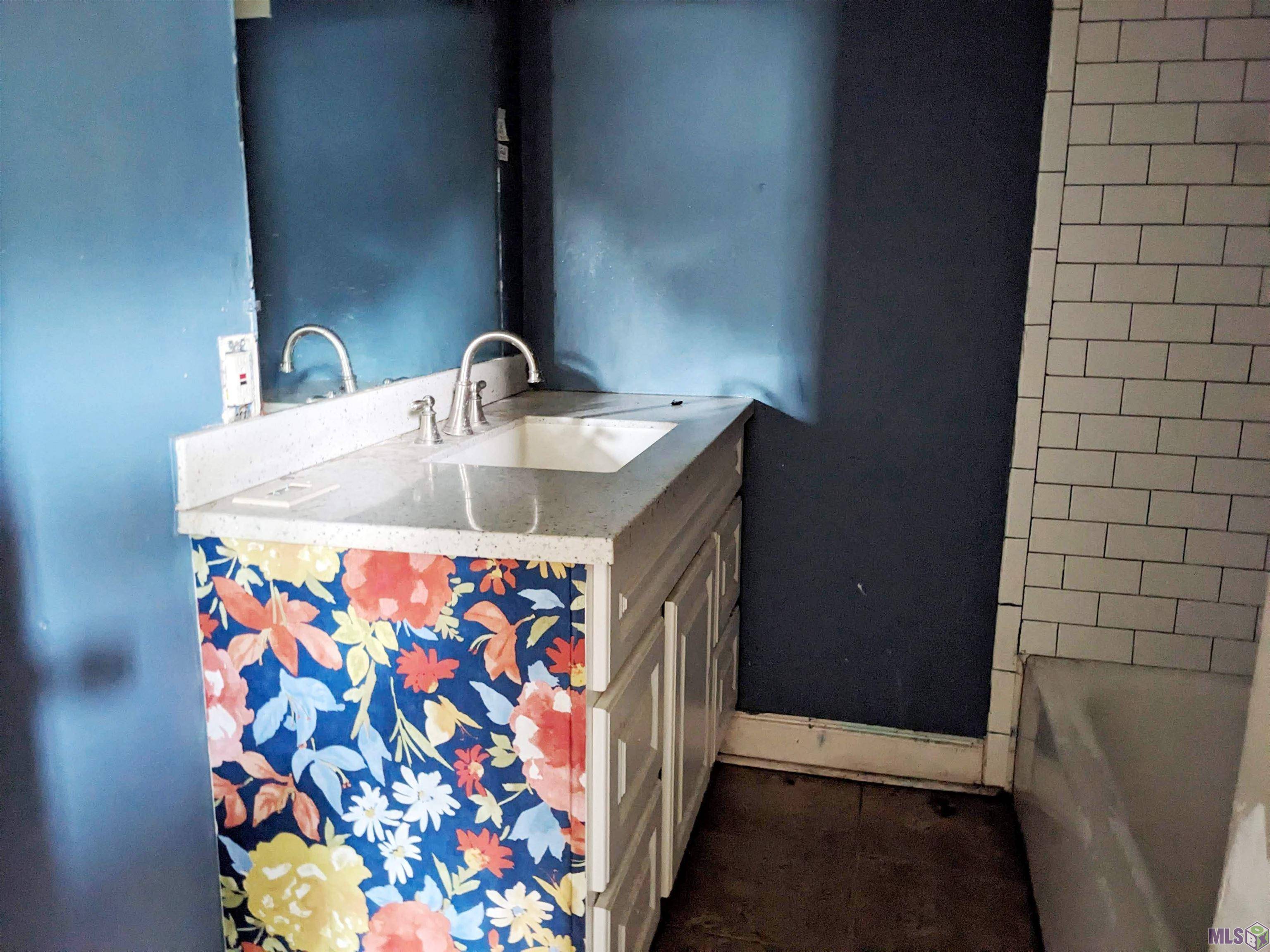 Port Allen, LA 70767,509 Eucalyptus