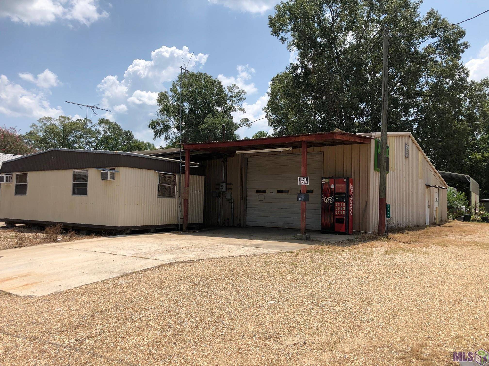 Jackson, LA 70748,1077 Hwy 61