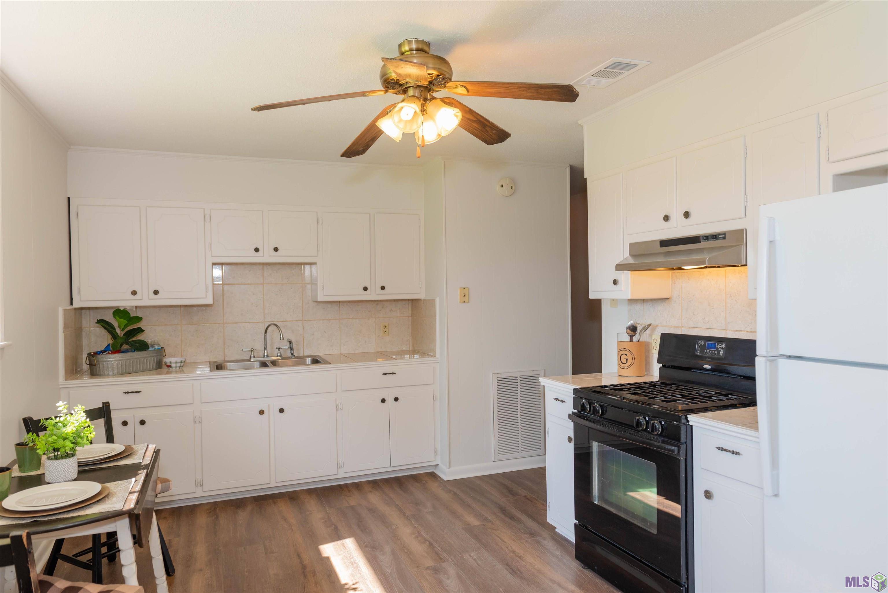 Baker, LA 70714,214 Cypress