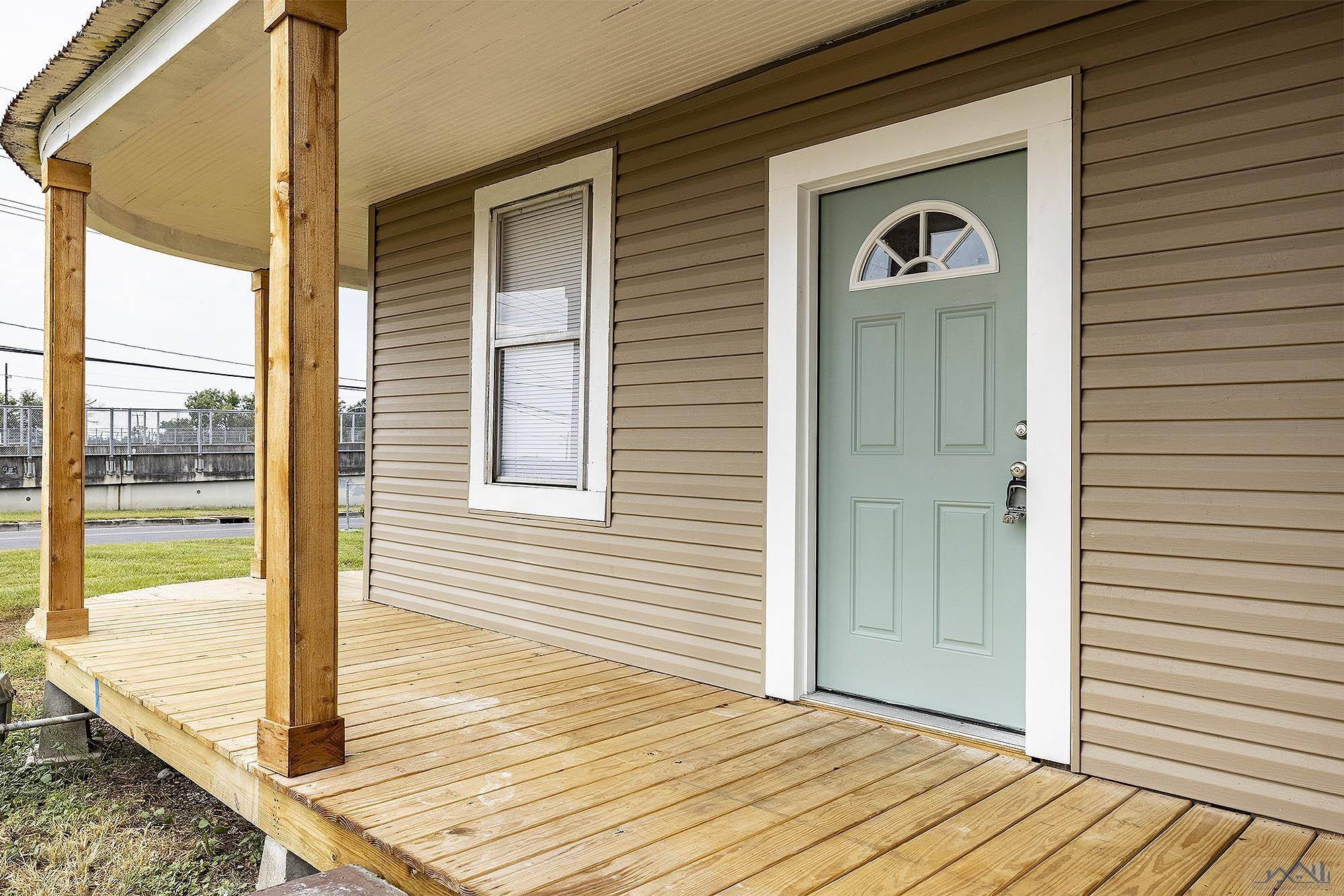 Houma, LA 70363,8421 Park Ave