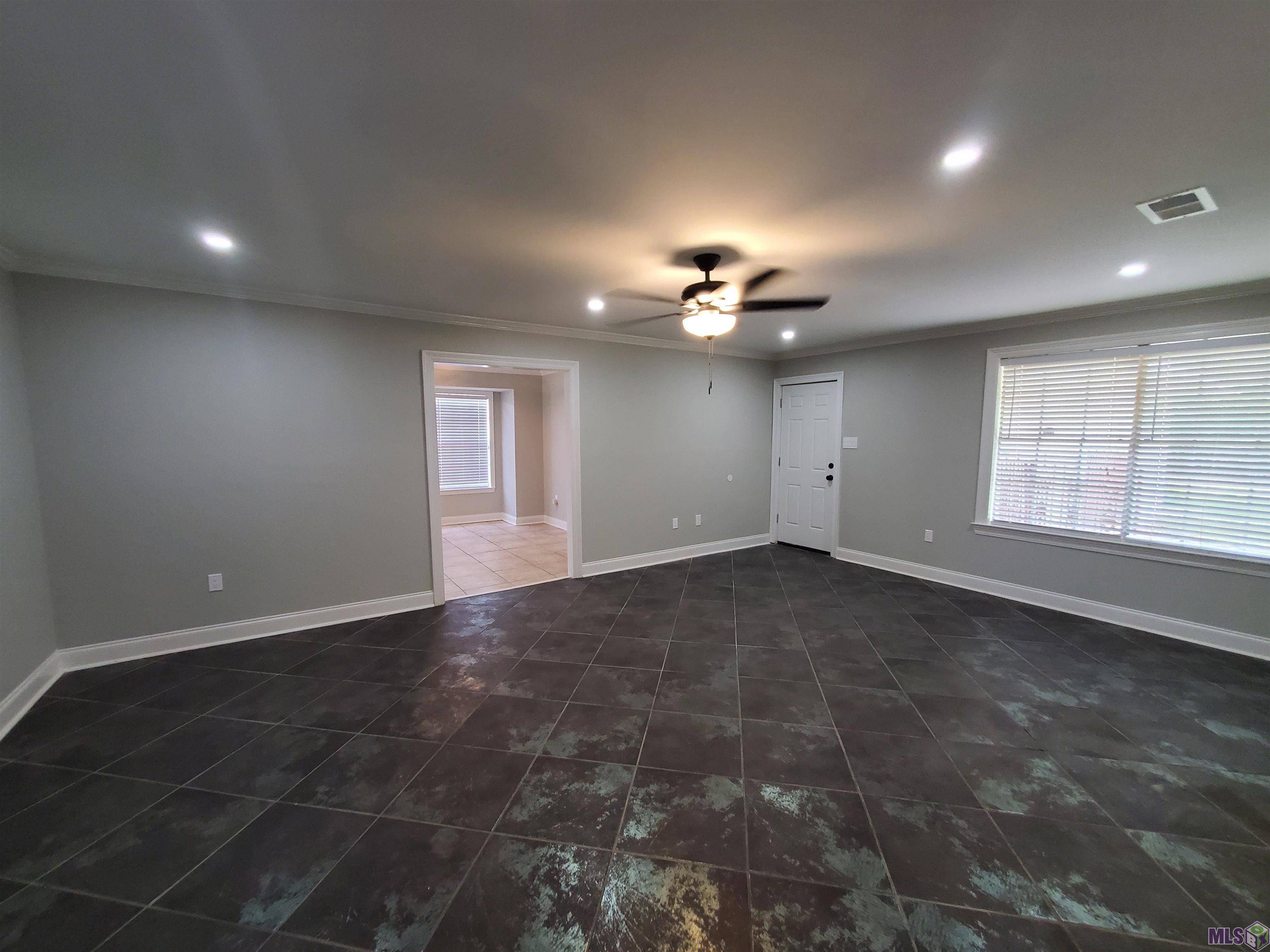 Pride, LA 70770,14316 Winslow Dr