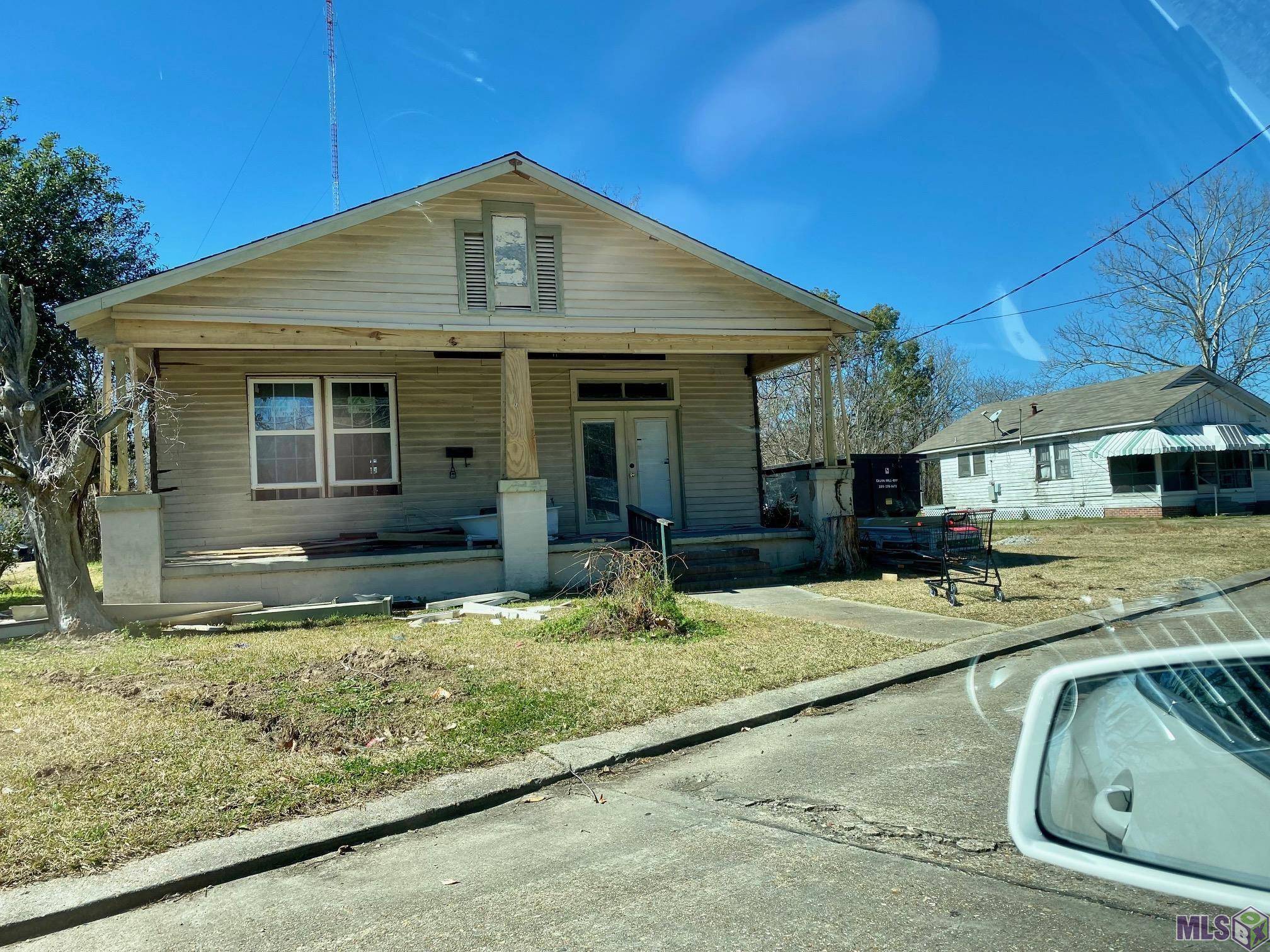 Baton Rouge, LA 70802,1666 Napoleon St