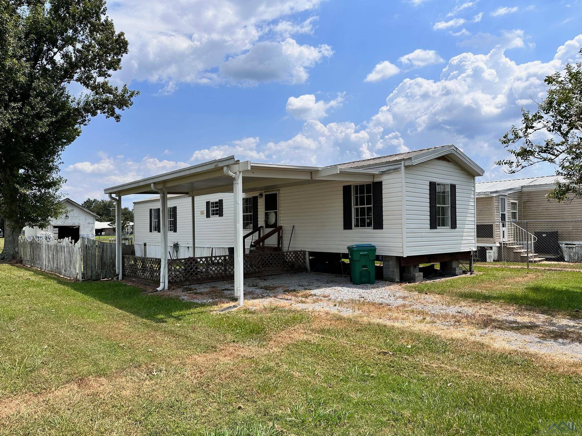 Houma, LA 70364,172 Hummingbird Drive