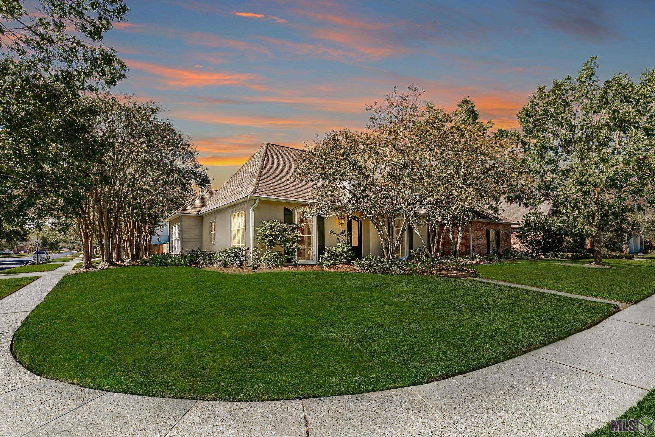 Baton Rouge, LA 70808,5534 N Pointer Ct