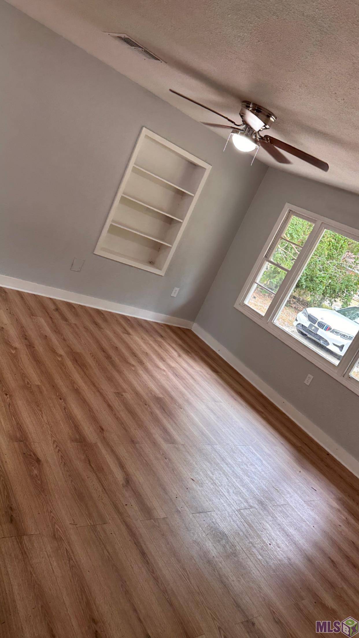 Baton Rouge, LA 70815,10650 N Harvey Dr