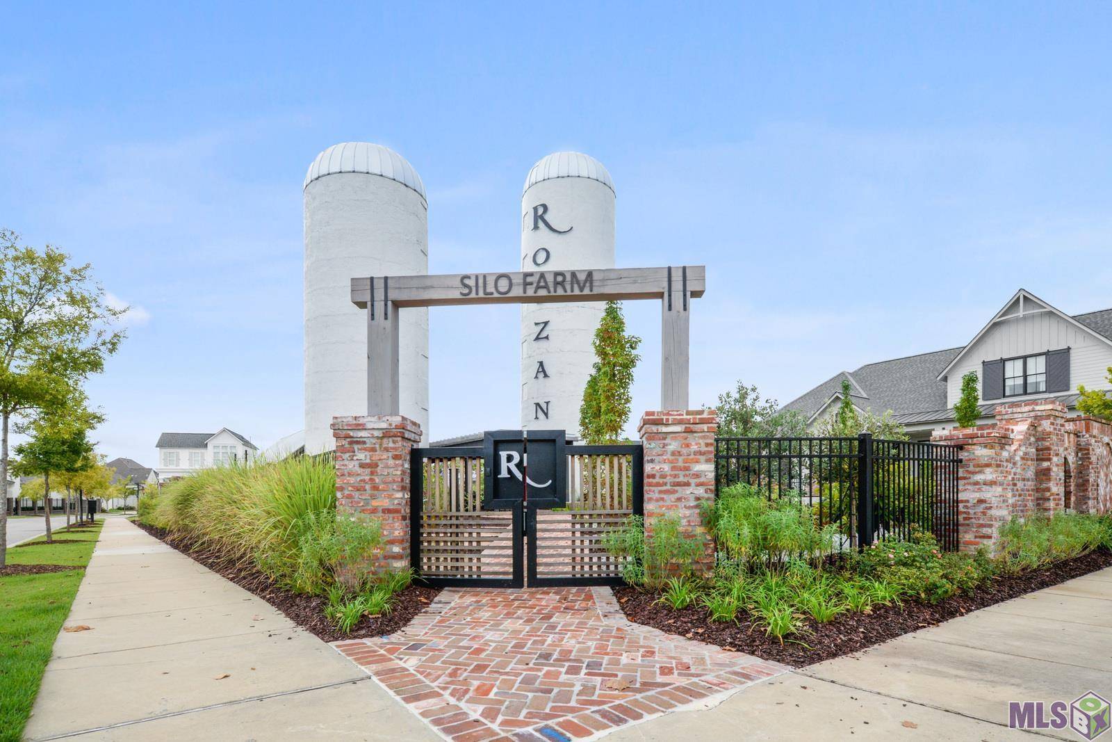 Baton Rouge, LA 70808,2027 Rouzan Ave