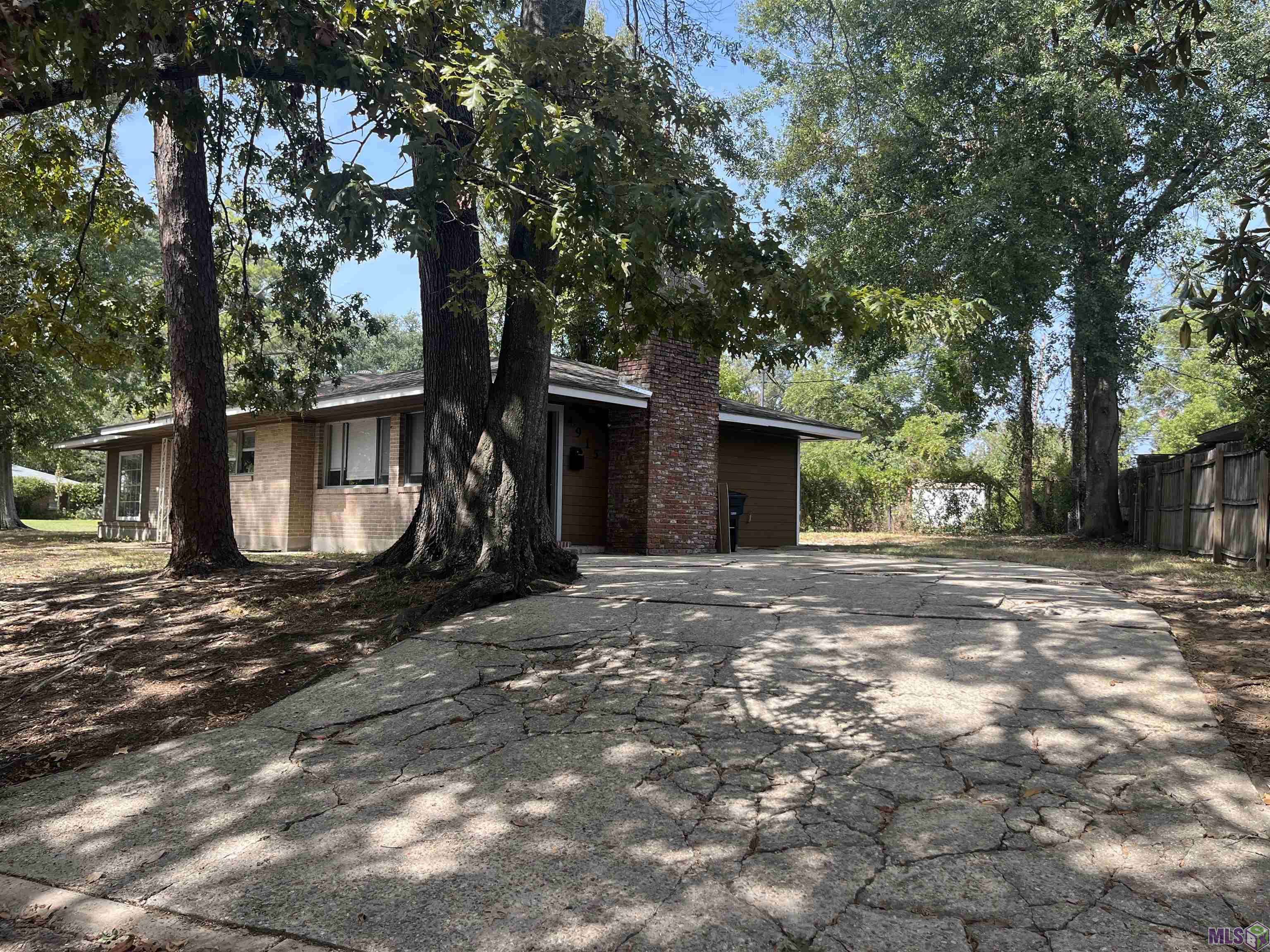 Baton Rouge, LA 70808,4915 Holloway Ave