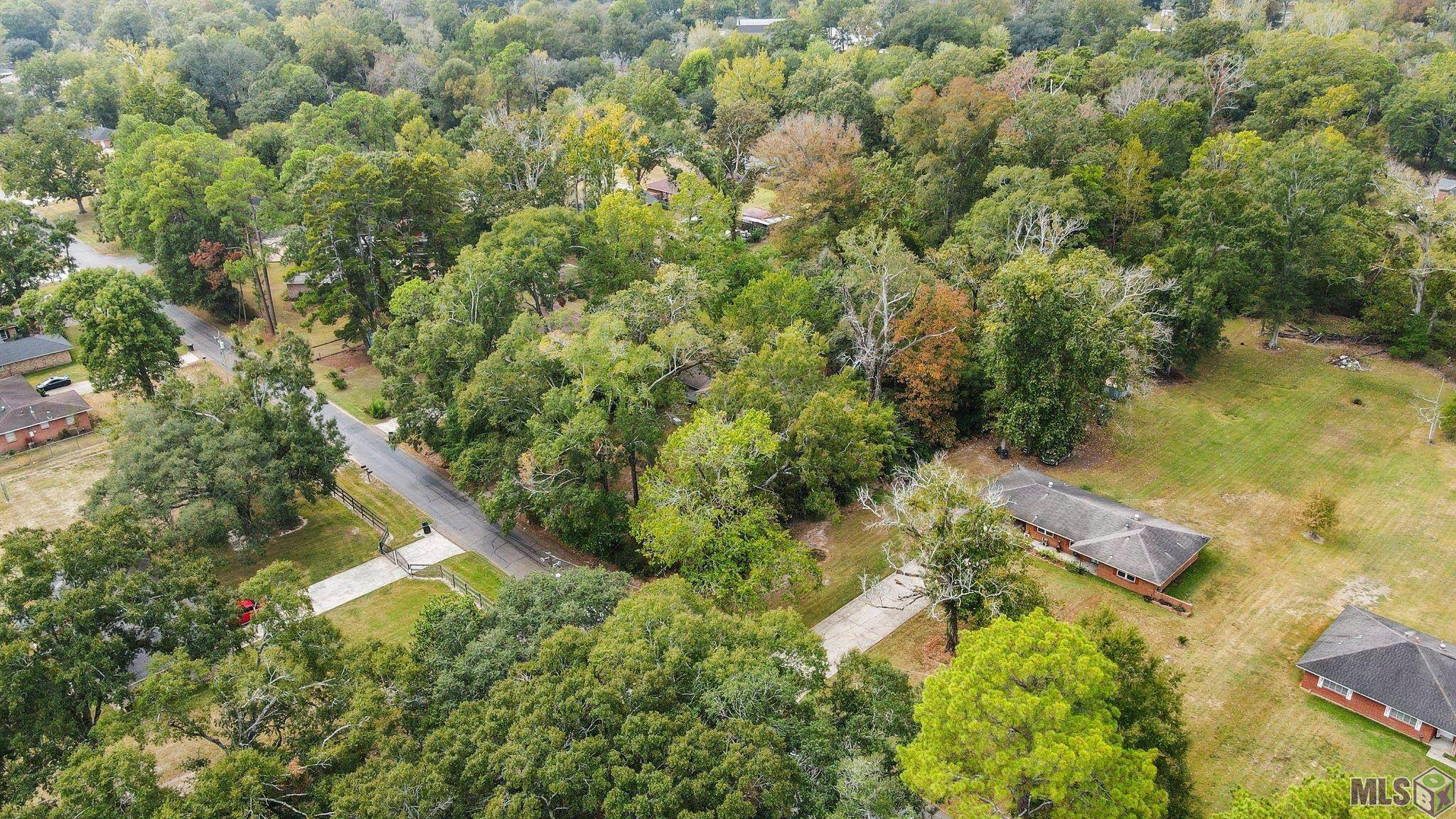 Baton Rouge, LA 70812,5155 Dickens Dr