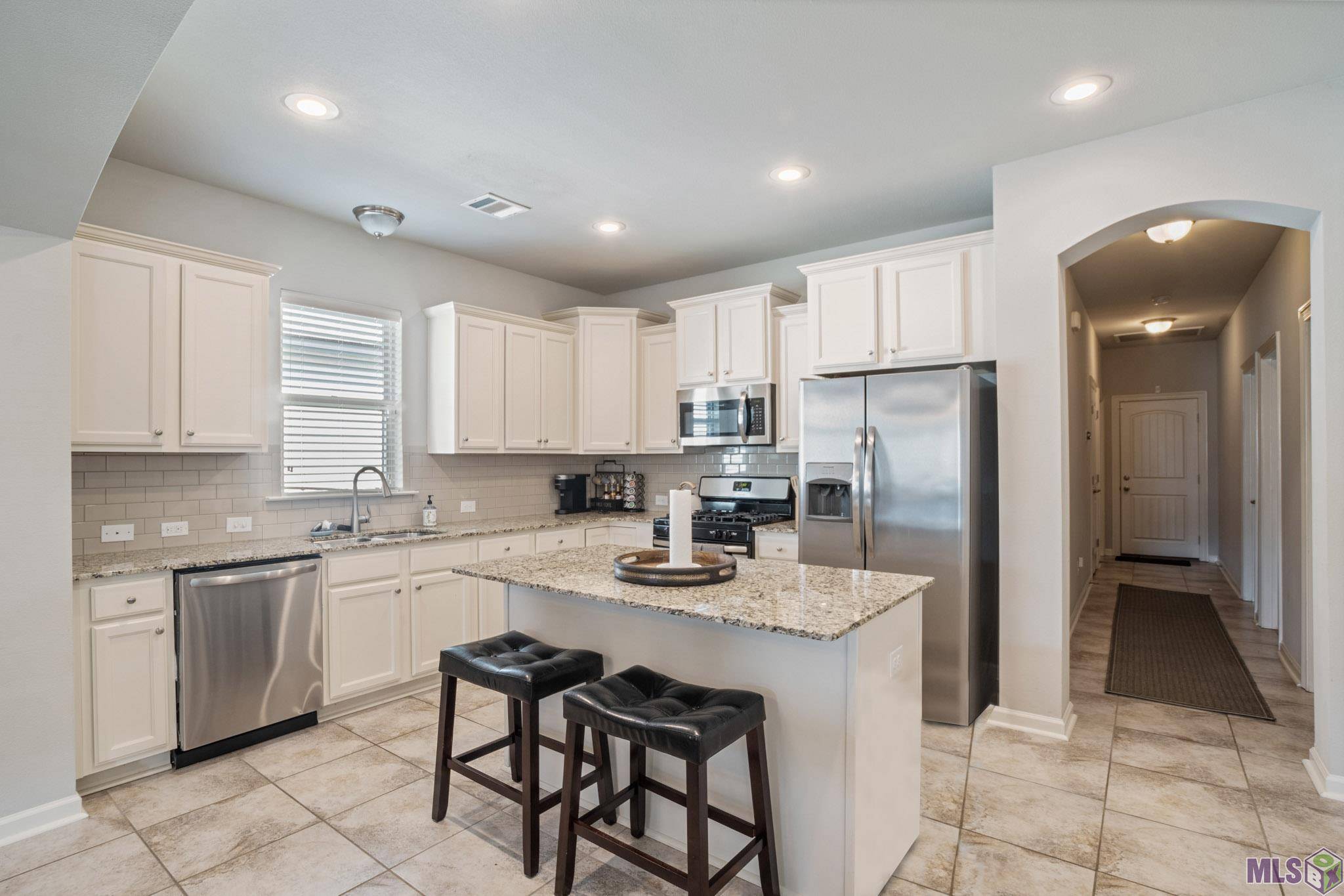 Baton Rouge, LA 70820,7825 Antebellum Ave