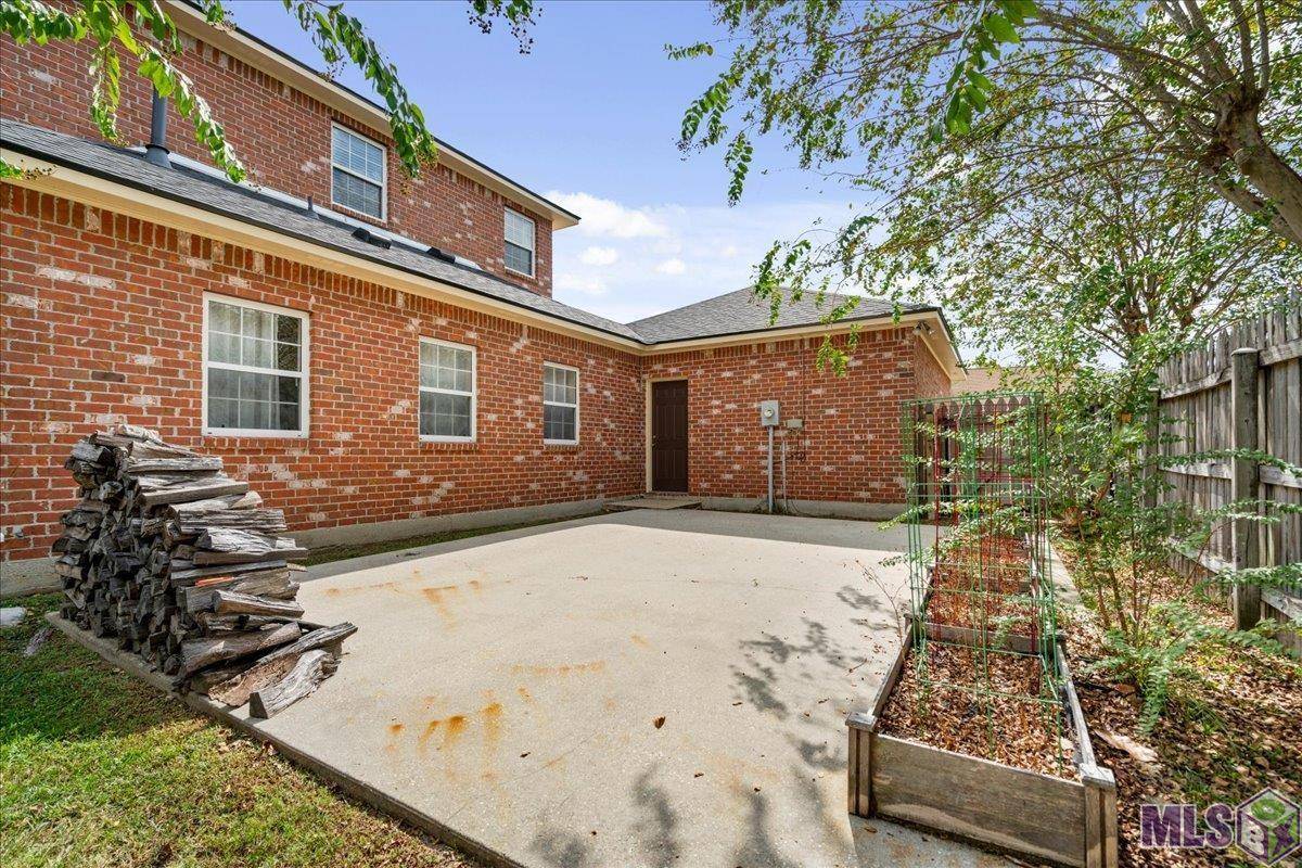 Baton Rouge, LA 70816,12521 Schlayer Ave