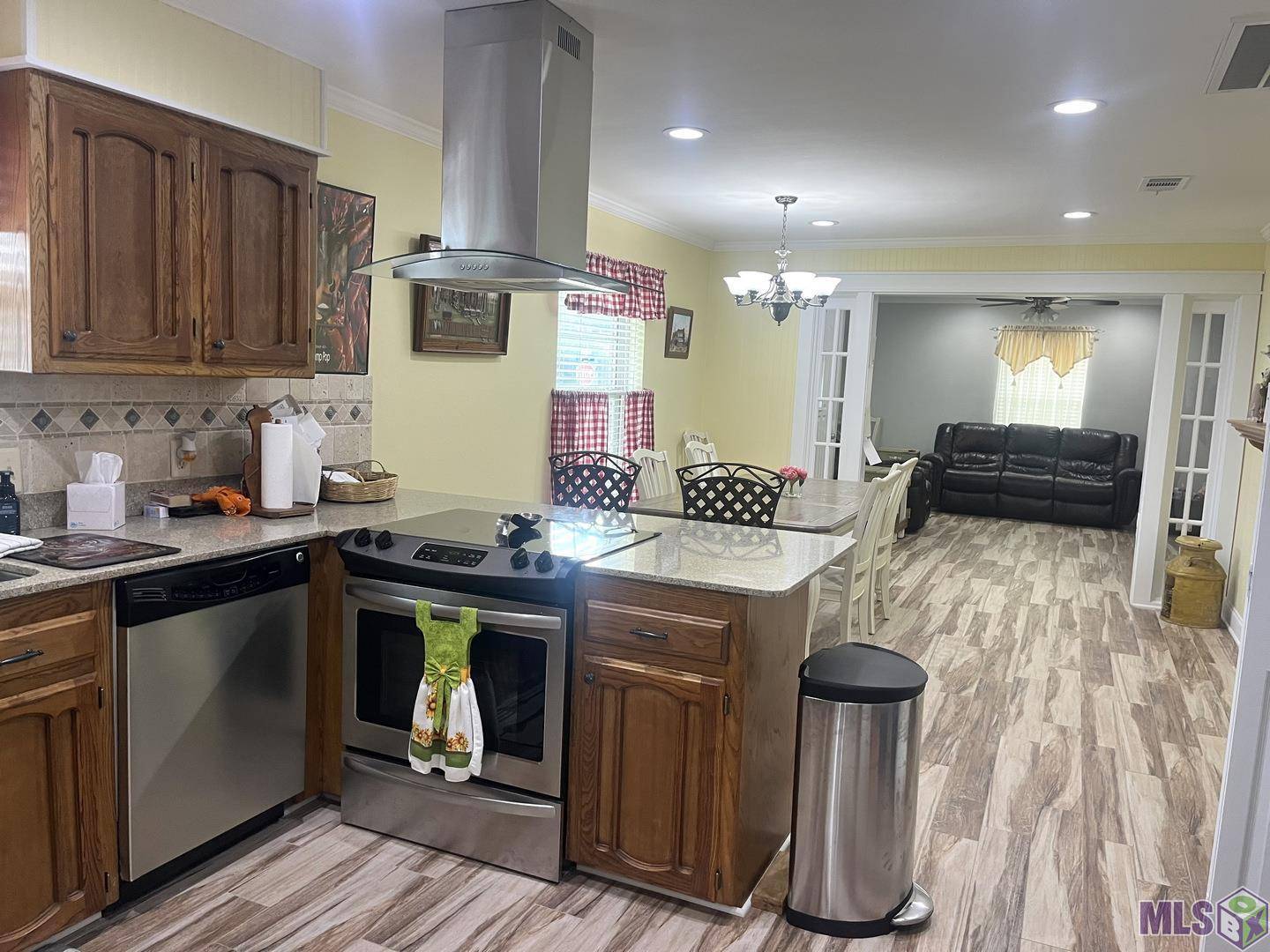 Port Allen, LA 70767,760 Georgia Ave