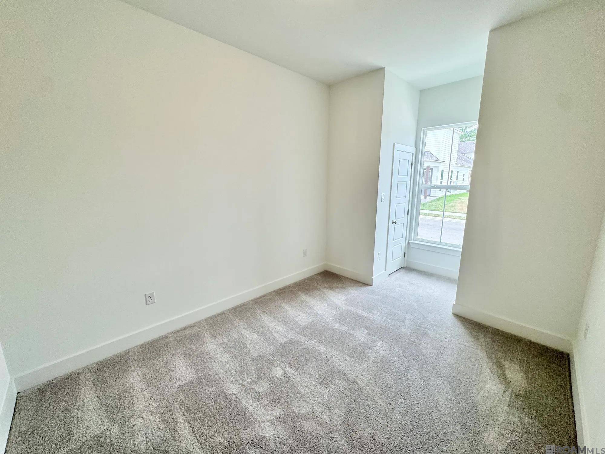 Baton Rouge, LA 70836,9674 Creekview Dr