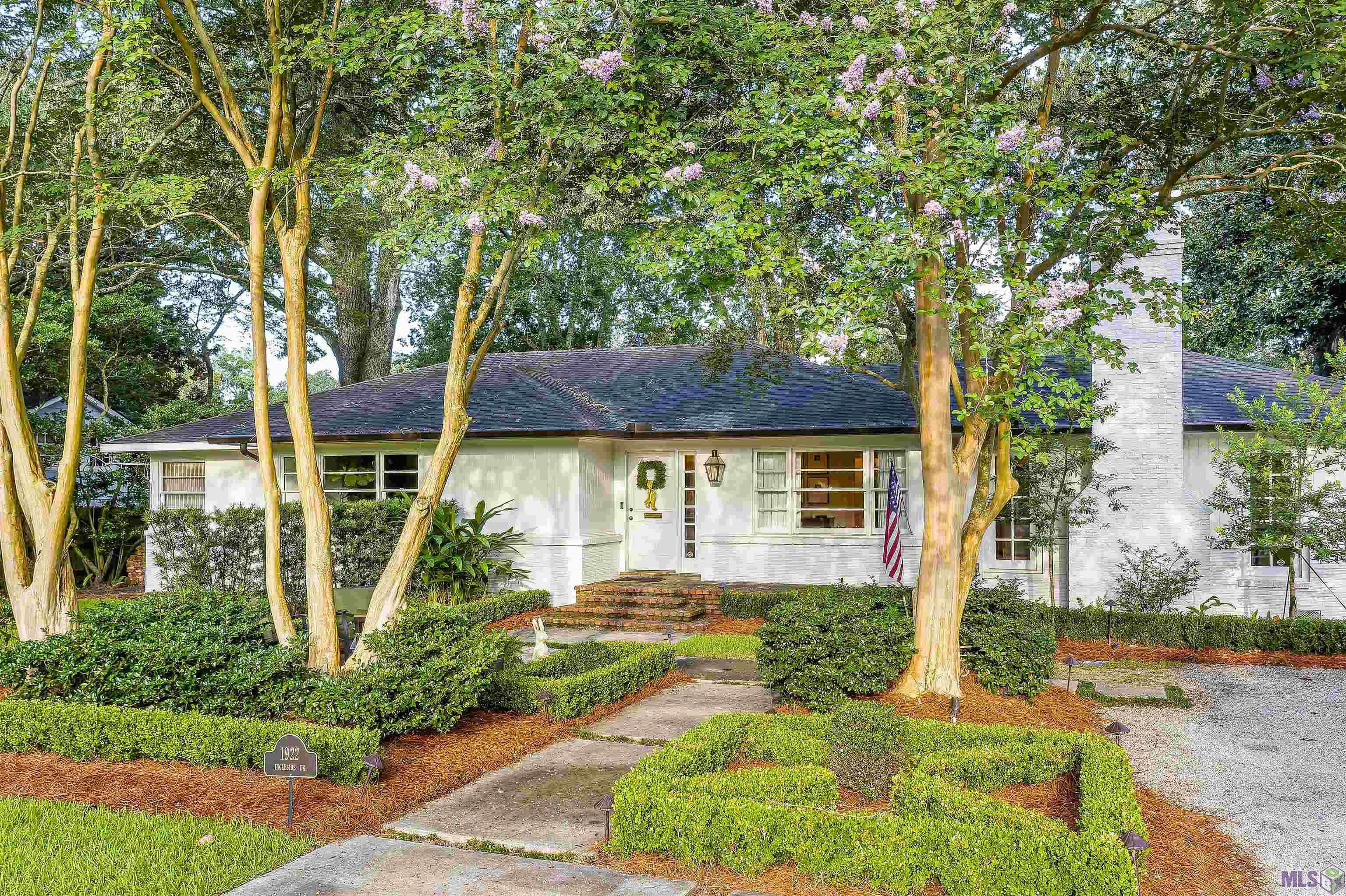 Baton Rouge, LA 70808,1922 Ingleside Dr