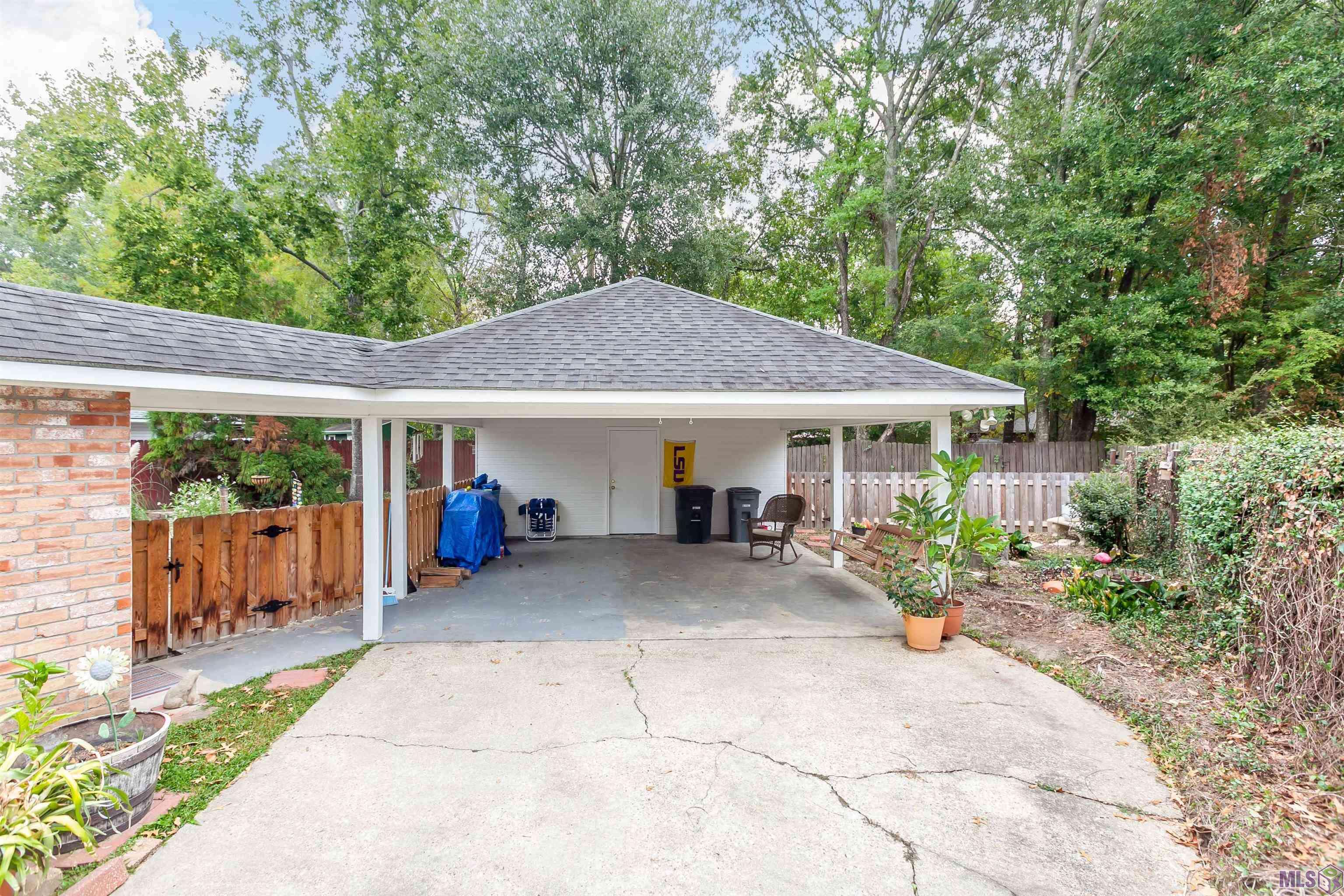 Baton Rouge, LA 70810,1626 Hobbiton Rd